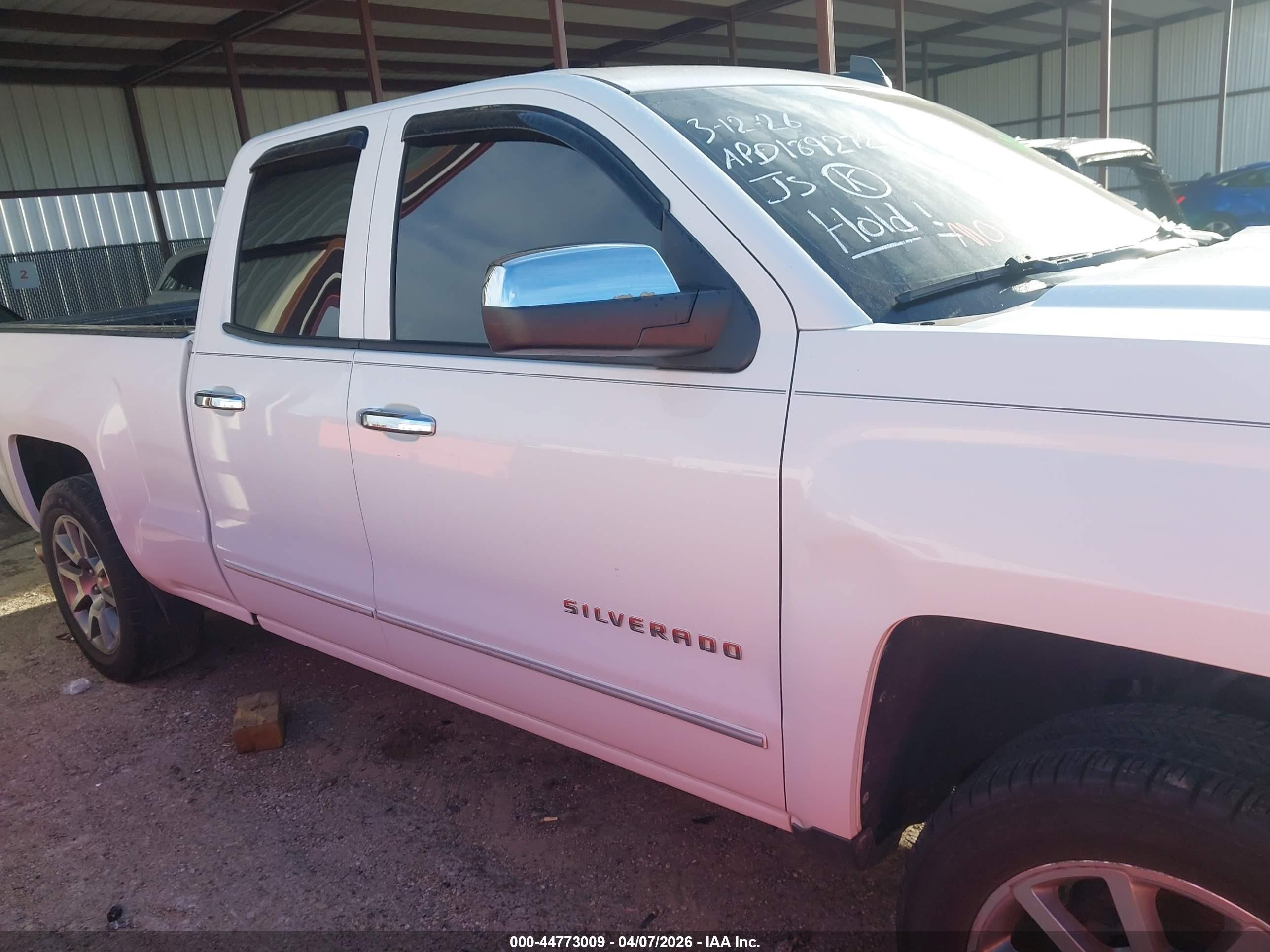 2015 Chevrolet Silverado 1500 2lt White vin: 1GCRCREC9FZ298753