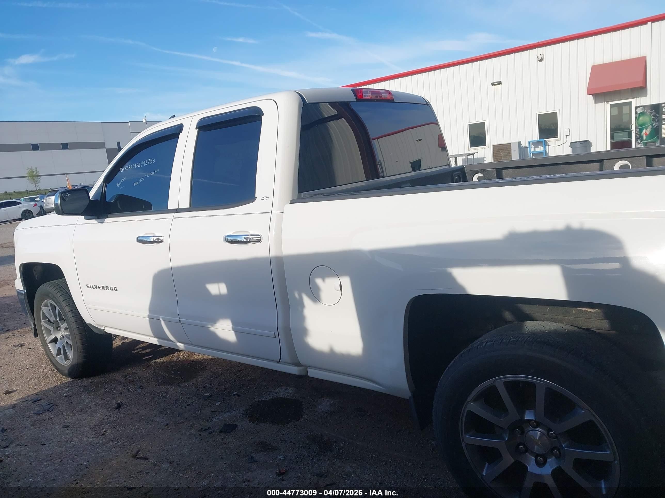 2015 Chevrolet Silverado 1500 2lt White vin: 1GCRCREC9FZ298753