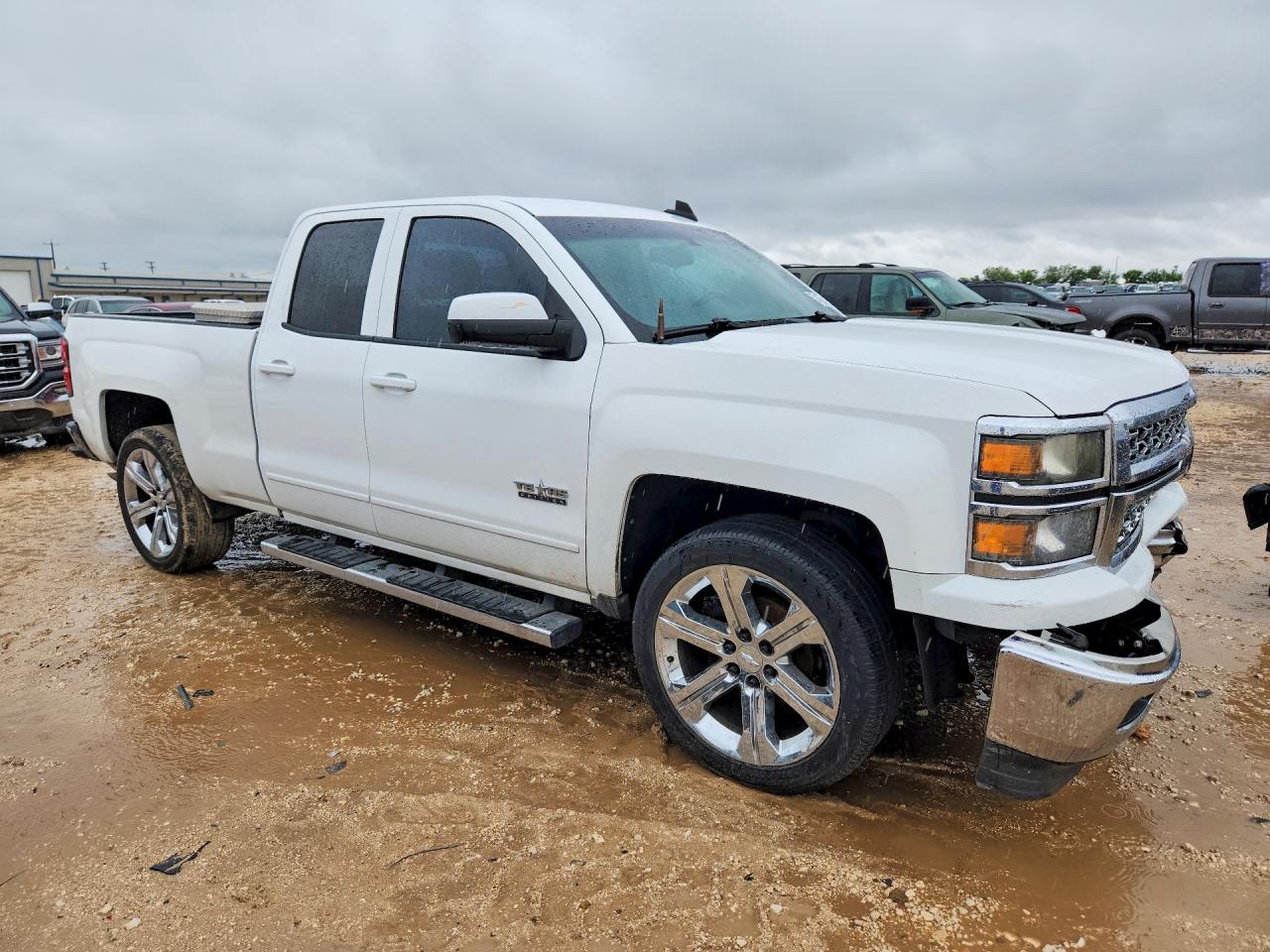 2015 Chevrolet Silverado C1500 Lt White vin: 1GCRCREC9FZ414307