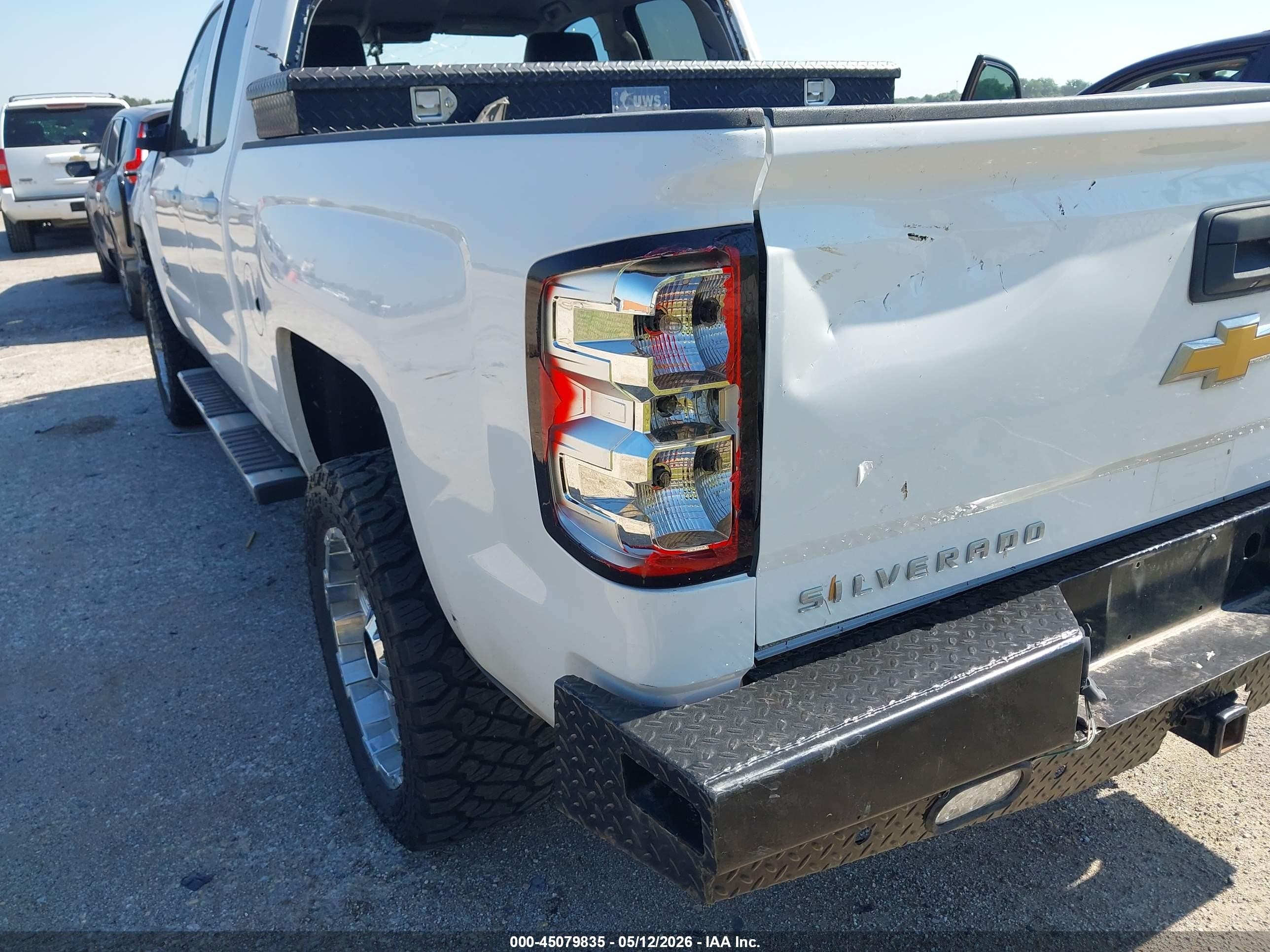 2014 Chevrolet Silverado 1500 1lt Белый vin: 1GCRCREH2EZ165990