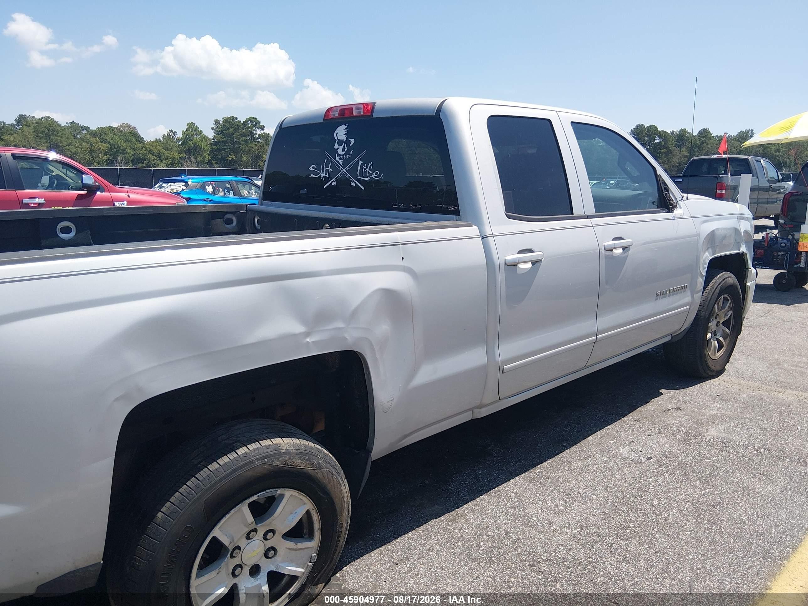 2015 Chevrolet Silverado 1500 Lt Silver vin: 1GCRCREH2FZ186470