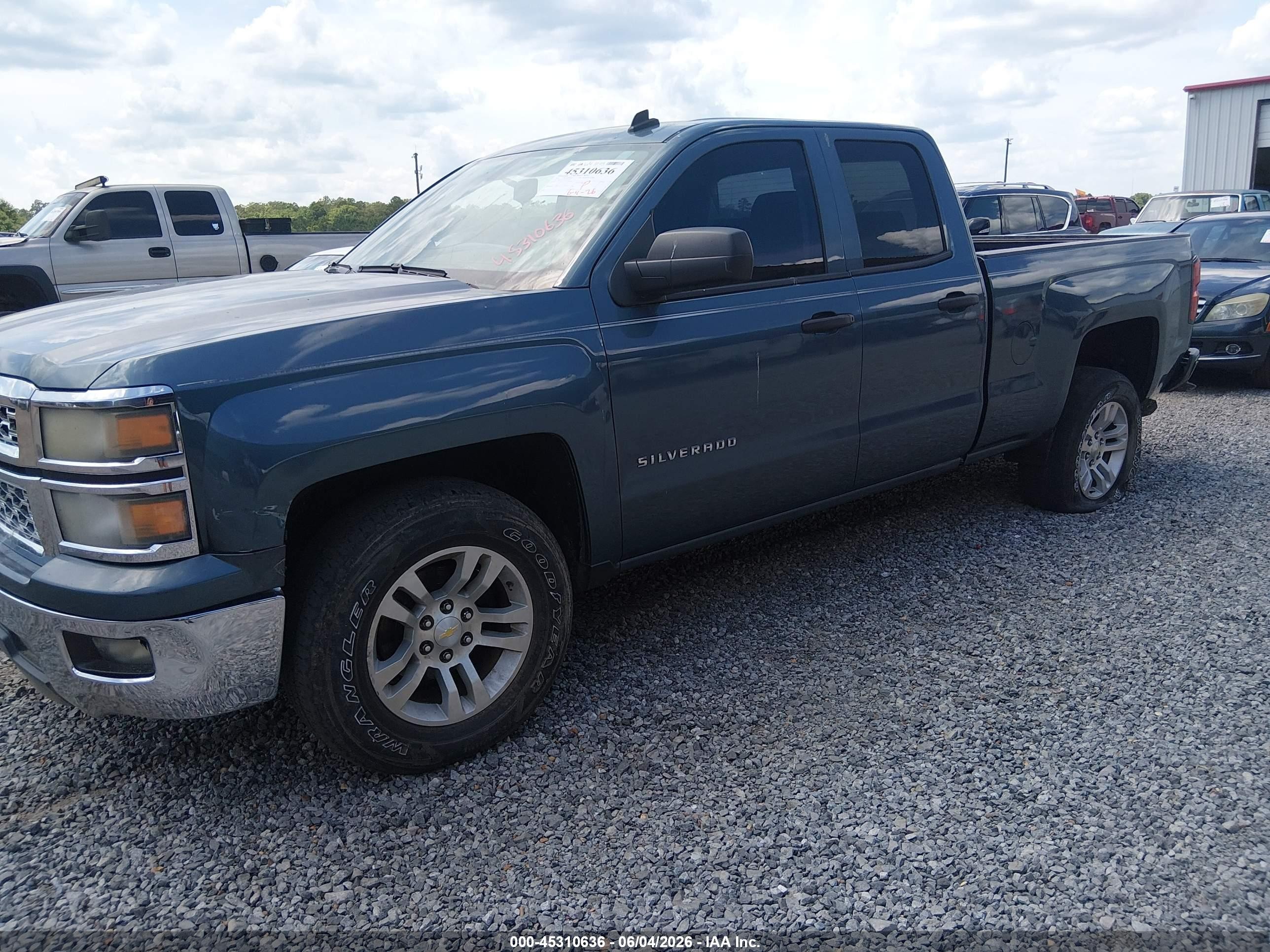 2014 Chevrolet Silverado 1500 1lt Blue vin: 1GCRCREH3EZ123599
