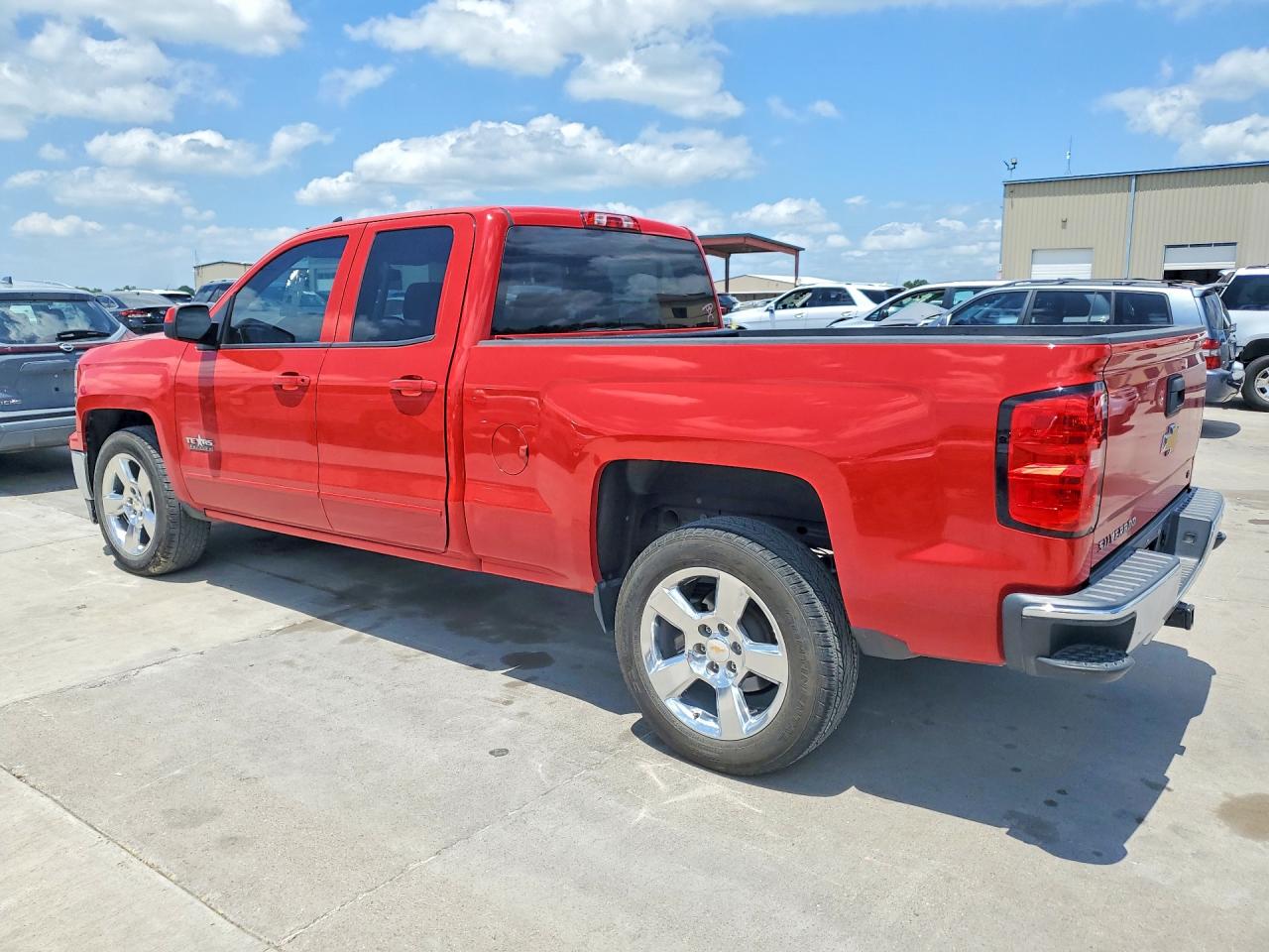 2015 Chevrolet Silverado C1500 Lt Red vin: 1GCRCREH5FZ382127