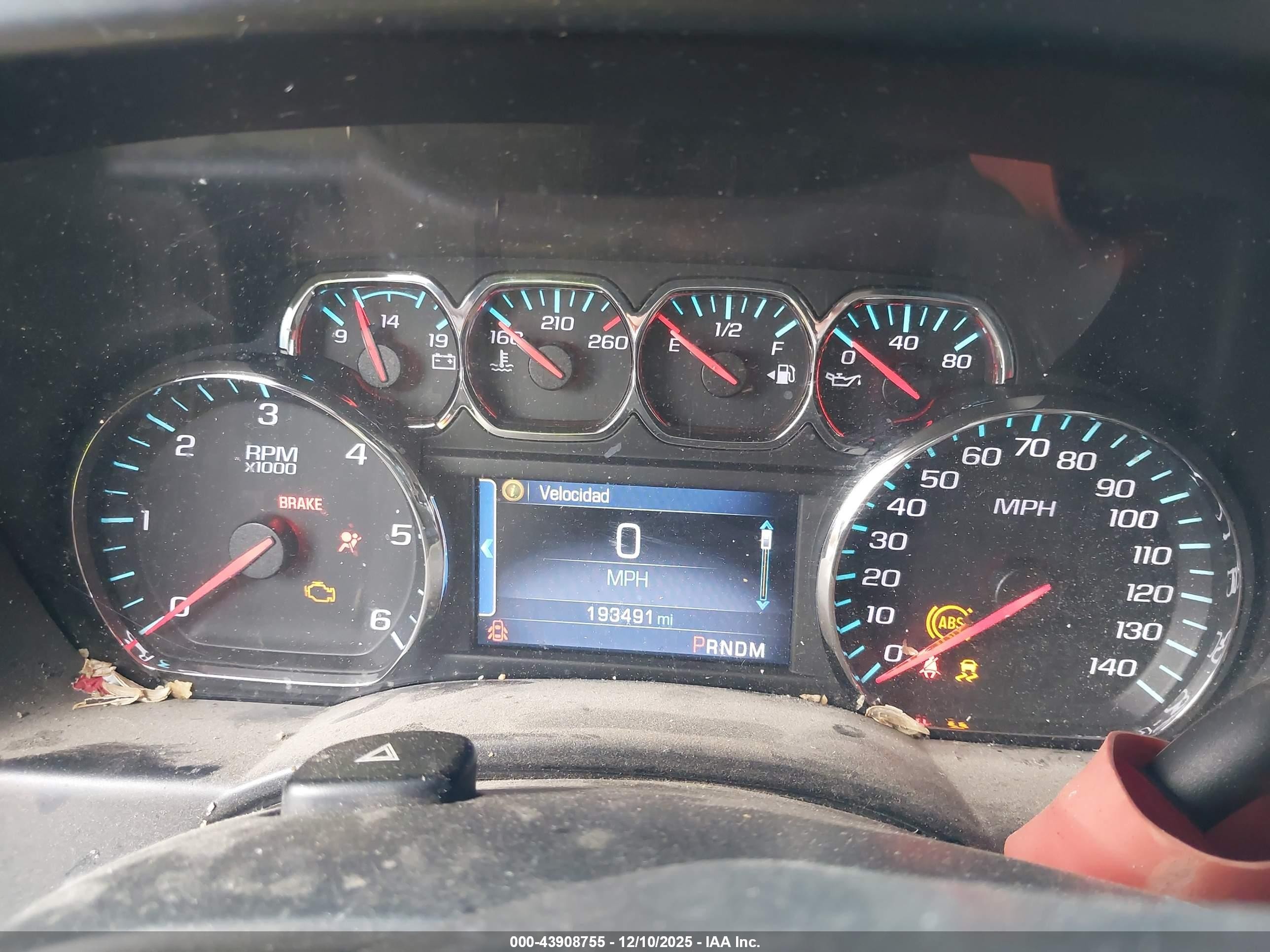 2014 Chevrolet Silverado 1500 1lt White vin: 1GCRCREH6EZ282116