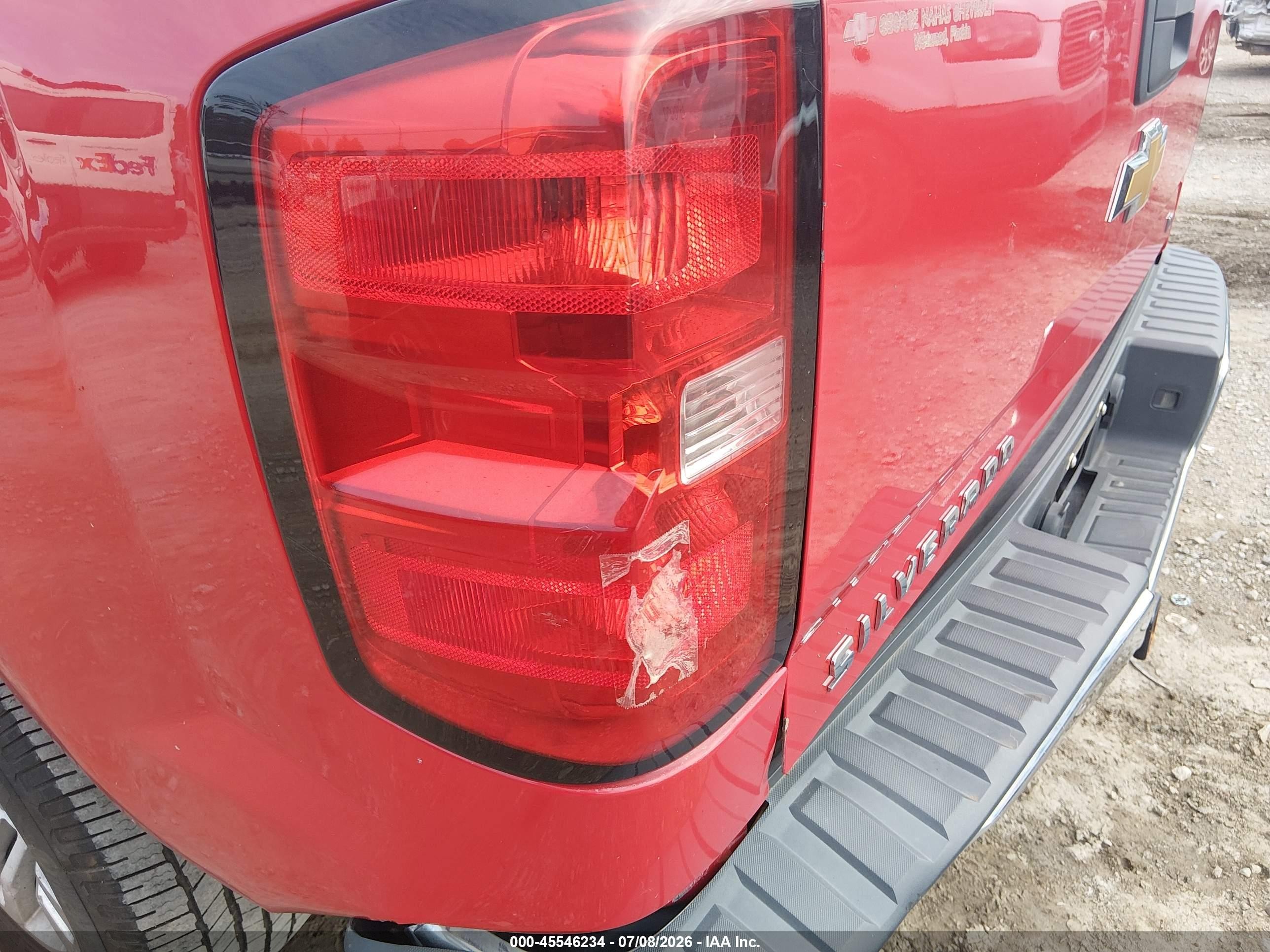 2015 Chevrolet Silverado 1500 1lt Красный vin: 1GCRCREH7FZ221410