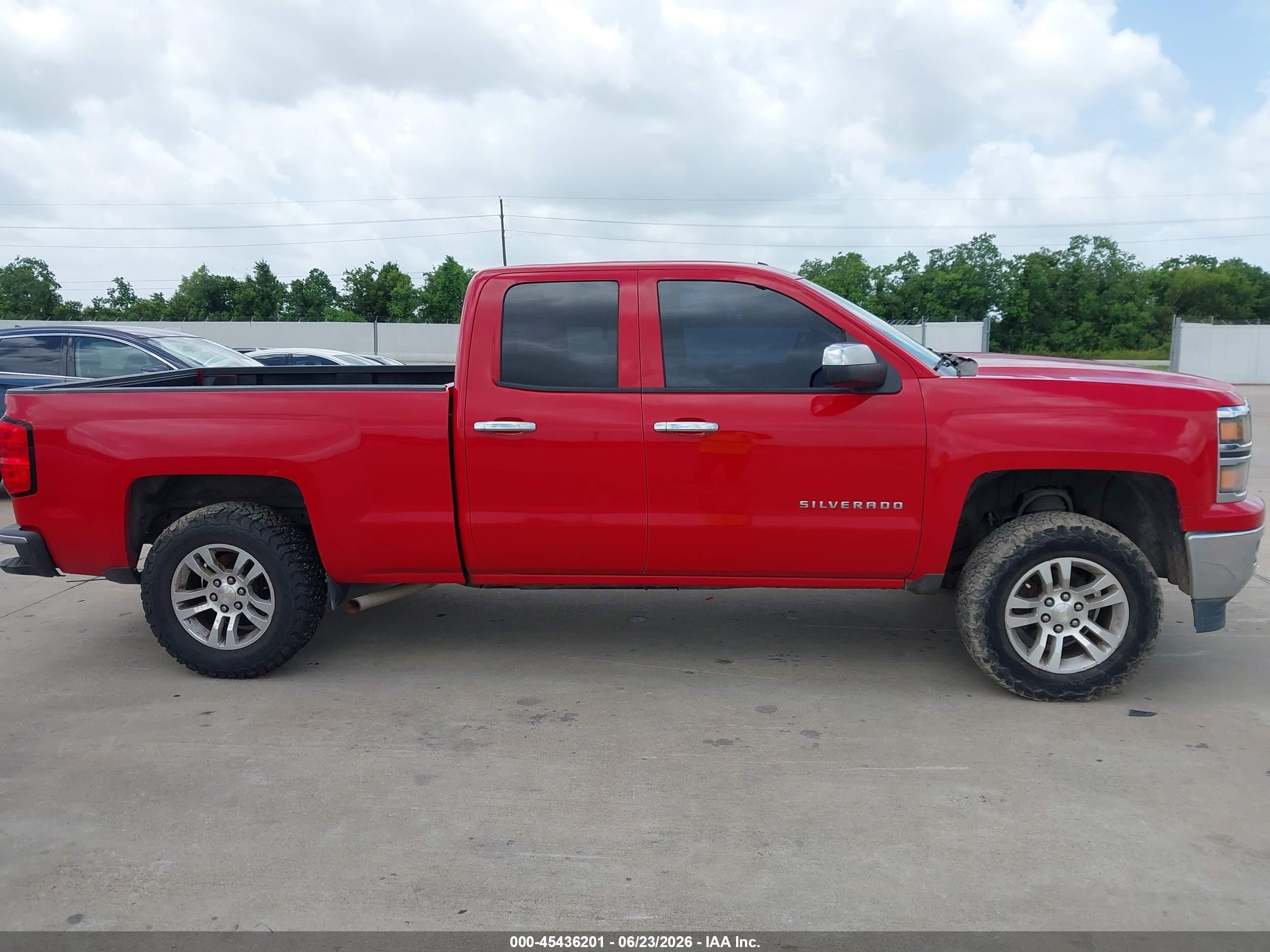2014 Chevrolet Silverado 1500 Lt Red vin: 1GCRCREH8EZ413143