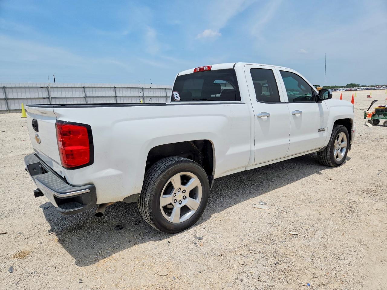 2014 Chevrolet Silverado C1500 Lt White vin: 1GCRCREHXEZ271765