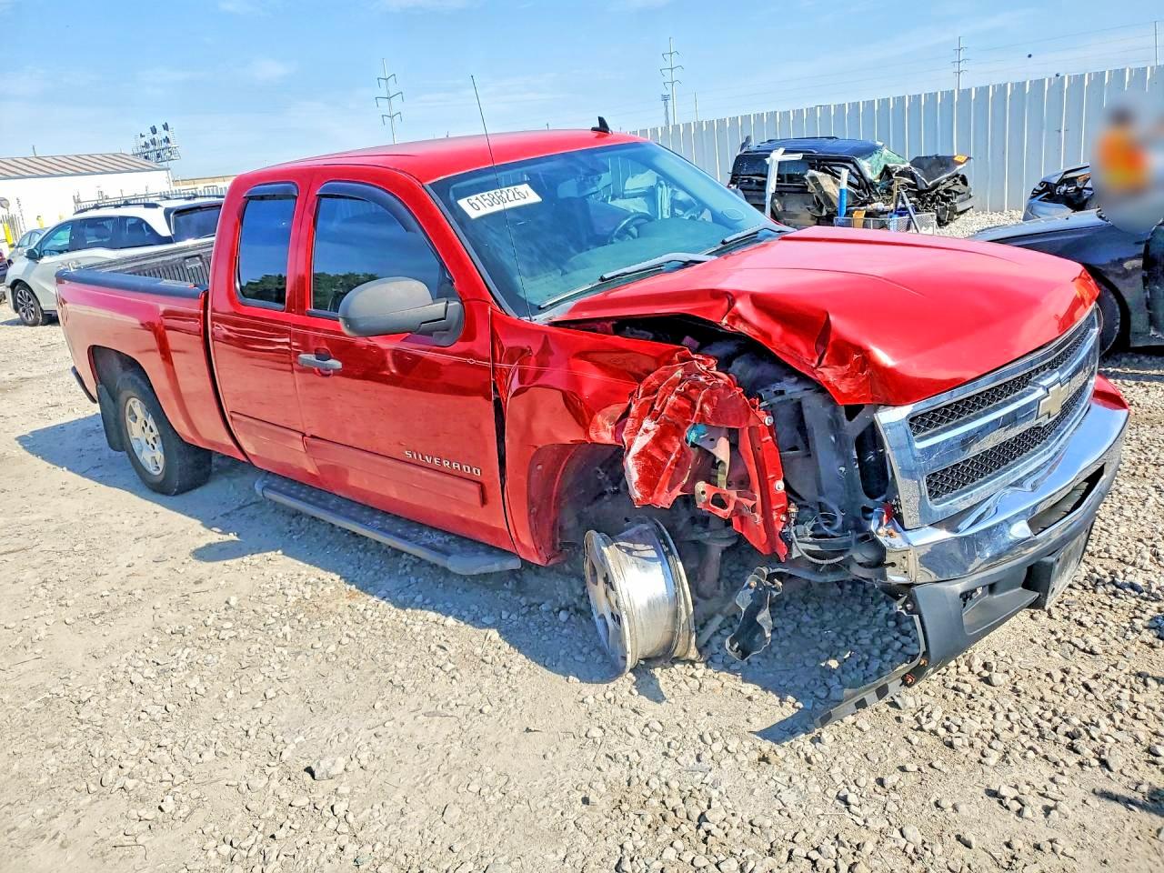 2011 Chevrolet Silverado C1500 Lt Red vin: 1GCRCSE00BZ100326