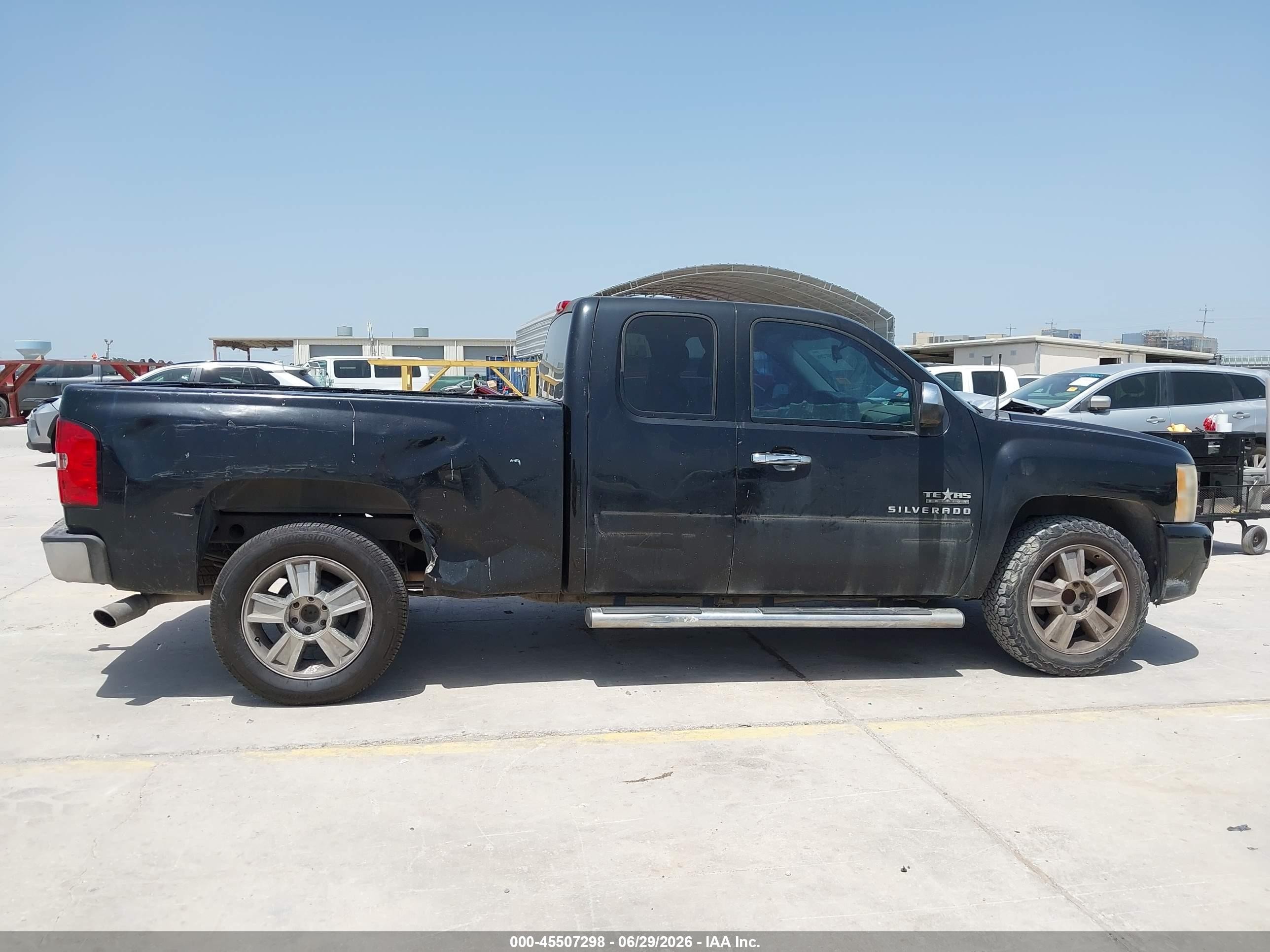 2011 Chevrolet Silverado 1500 Lt Black vin: 1GCRCSE00BZ465878