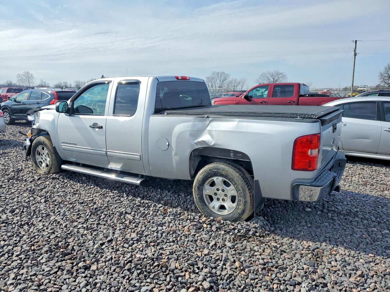 2013 Chevrolet Silverado C1500 Lt Silver vin: 1GCRCSE00DZ340480