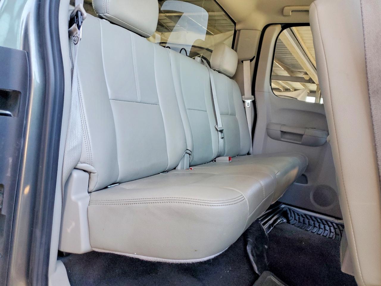 2011 Chevrolet Silverado C1500 Lt Gray vin: 1GCRCSE01BZ162740