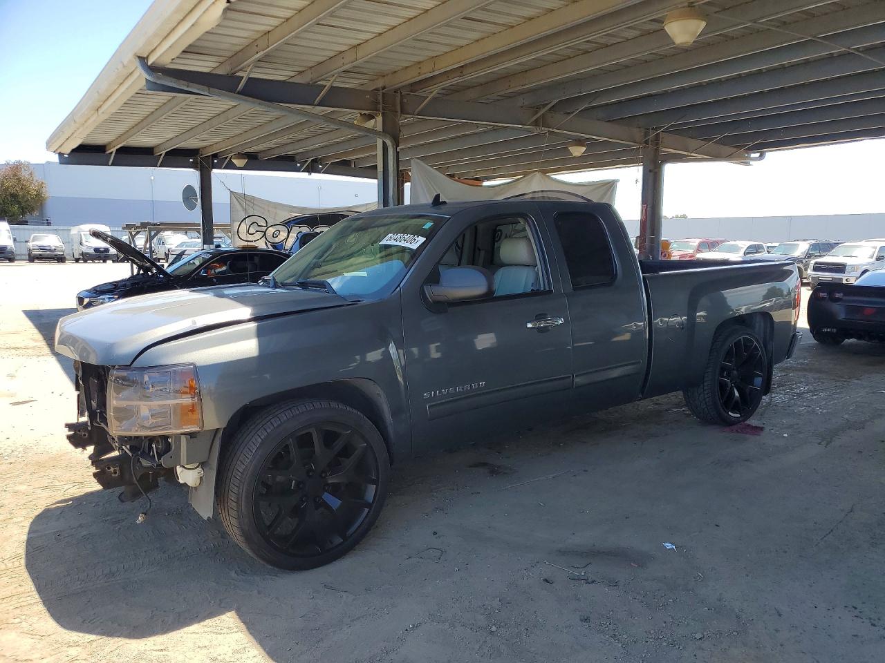 2011 Chevrolet Silverado C1500 Lt Gray vin: 1GCRCSE01BZ162740