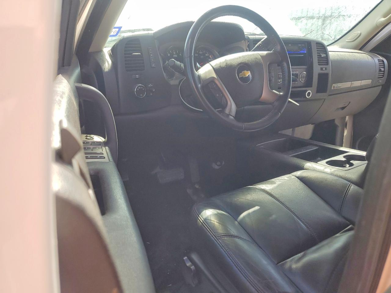 2011 Chevrolet Silverado C1500 Lt White vin: 1GCRCSE02BZ143114