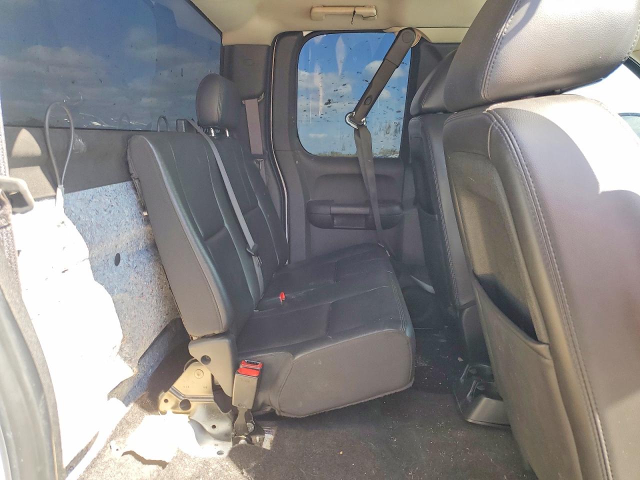 2011 Chevrolet Silverado C1500 Lt White vin: 1GCRCSE02BZ143114