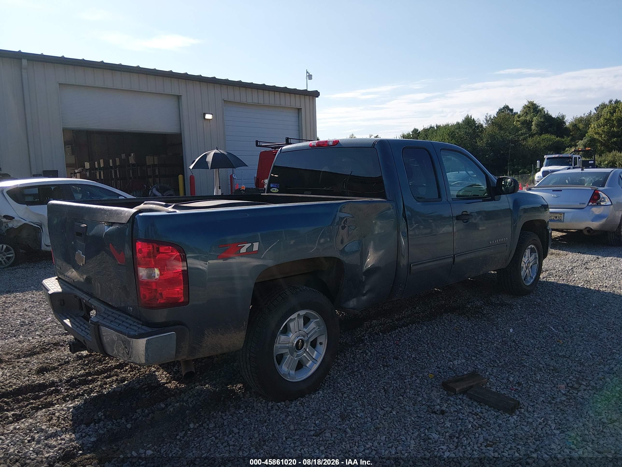 2011 Chevrolet Silverado 1500 Lt Blue vin: 1GCRCSE02BZ268856