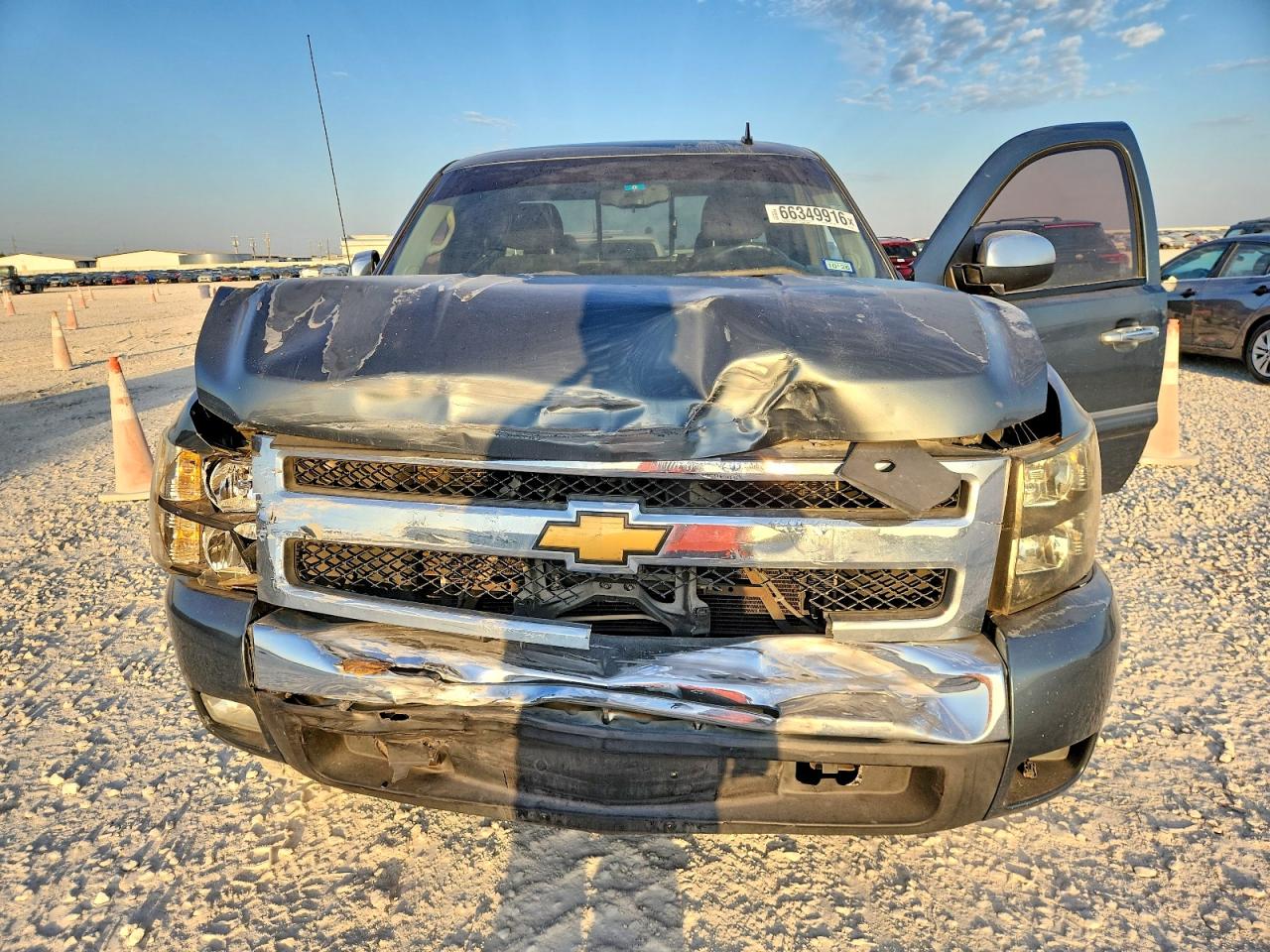 2011 Chevrolet Silverado C1500 Lt Blue vin: 1GCRCSE02BZ296401