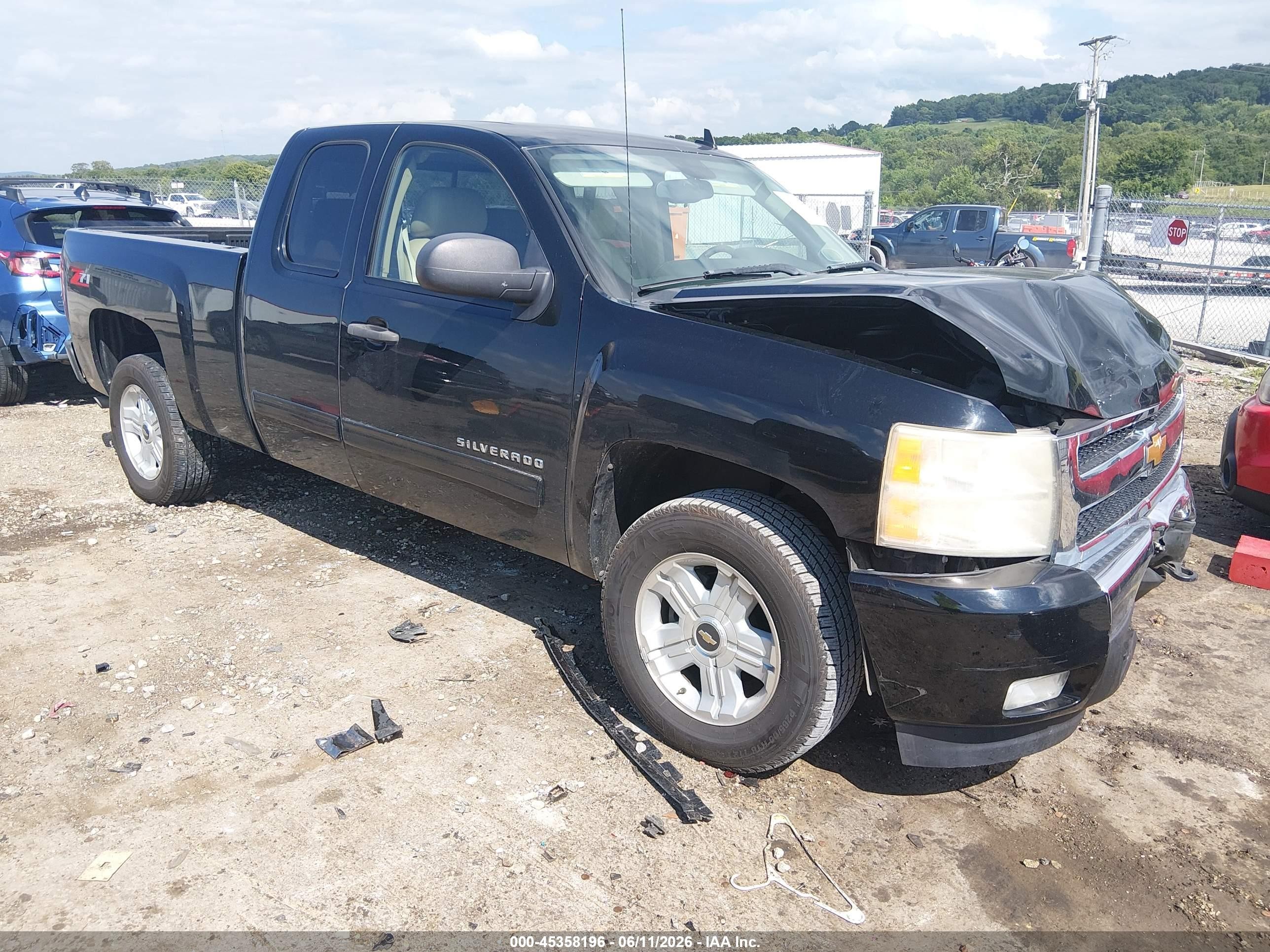 2011 Chevrolet Silverado 1500 Lt Черный vin: 1GCRCSE02BZ442263