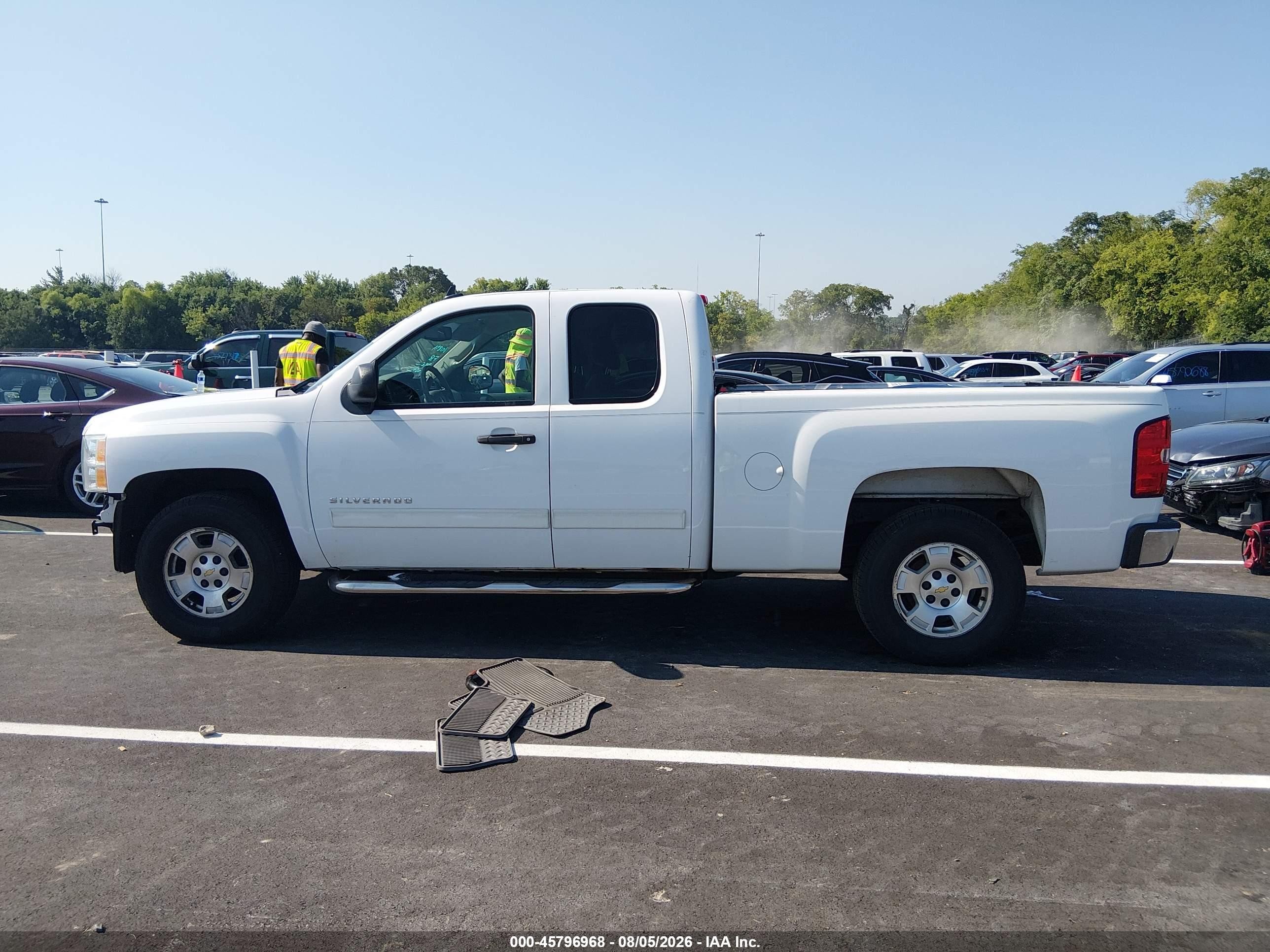 2012 Chevrolet Silverado 1500 Lt Белый vin: 1GCRCSE02CZ281432