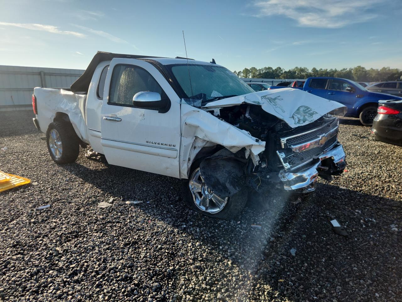 2012 Chevrolet Silverado C1500 Lt White vin: 1GCRCSE02CZ281799