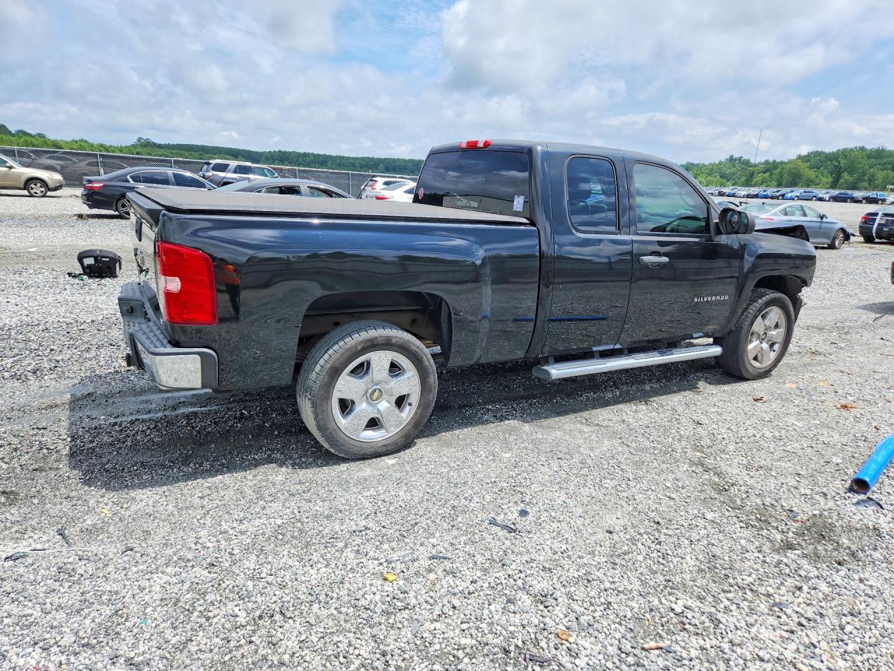 2011 Chevrolet Silverado C1500 Lt Черный vin: 1GCRCSE03BZ227863