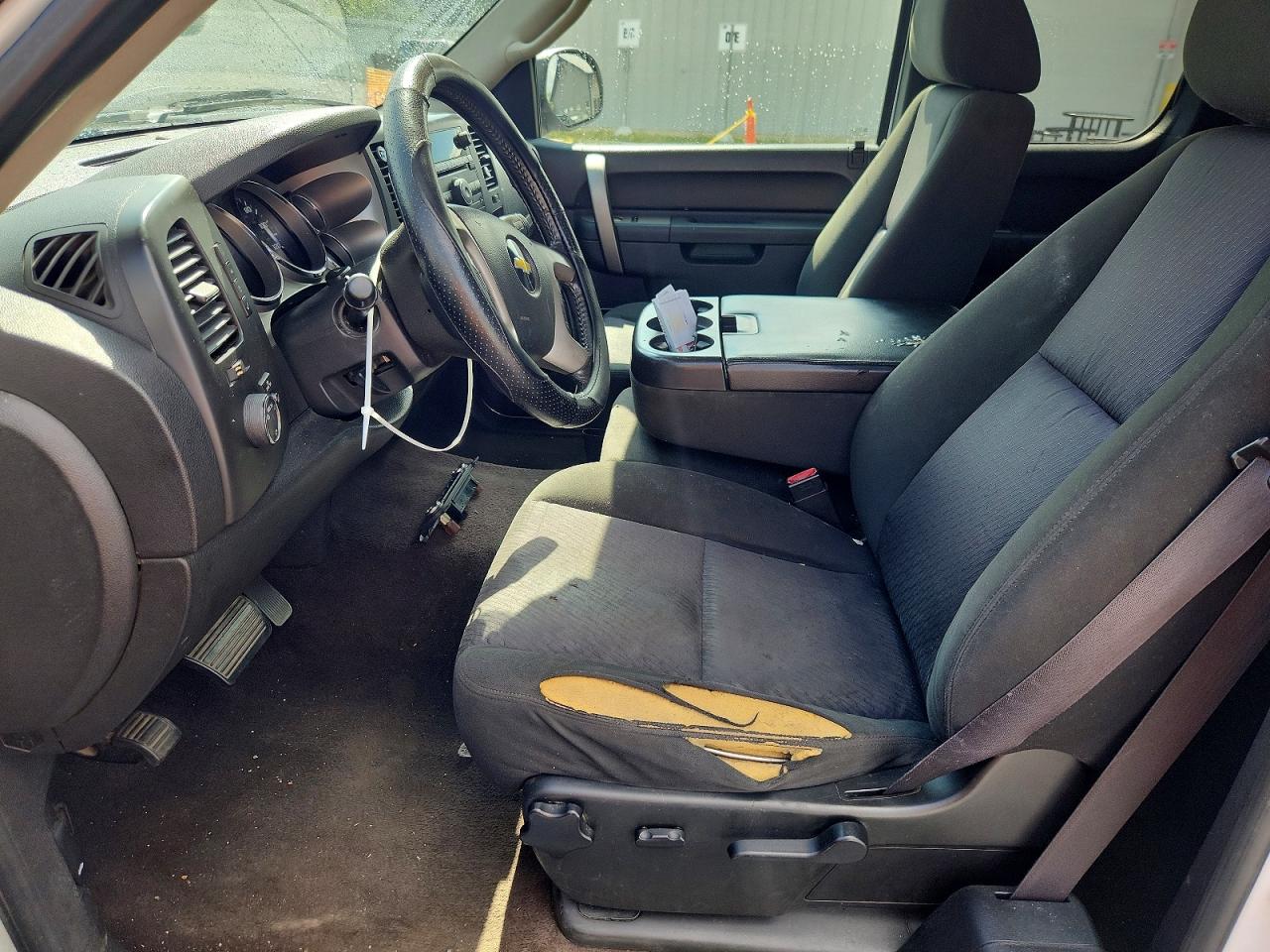 2011 Chevrolet Silverado C1500 Lt White vin: 1GCRCSE03BZ282524