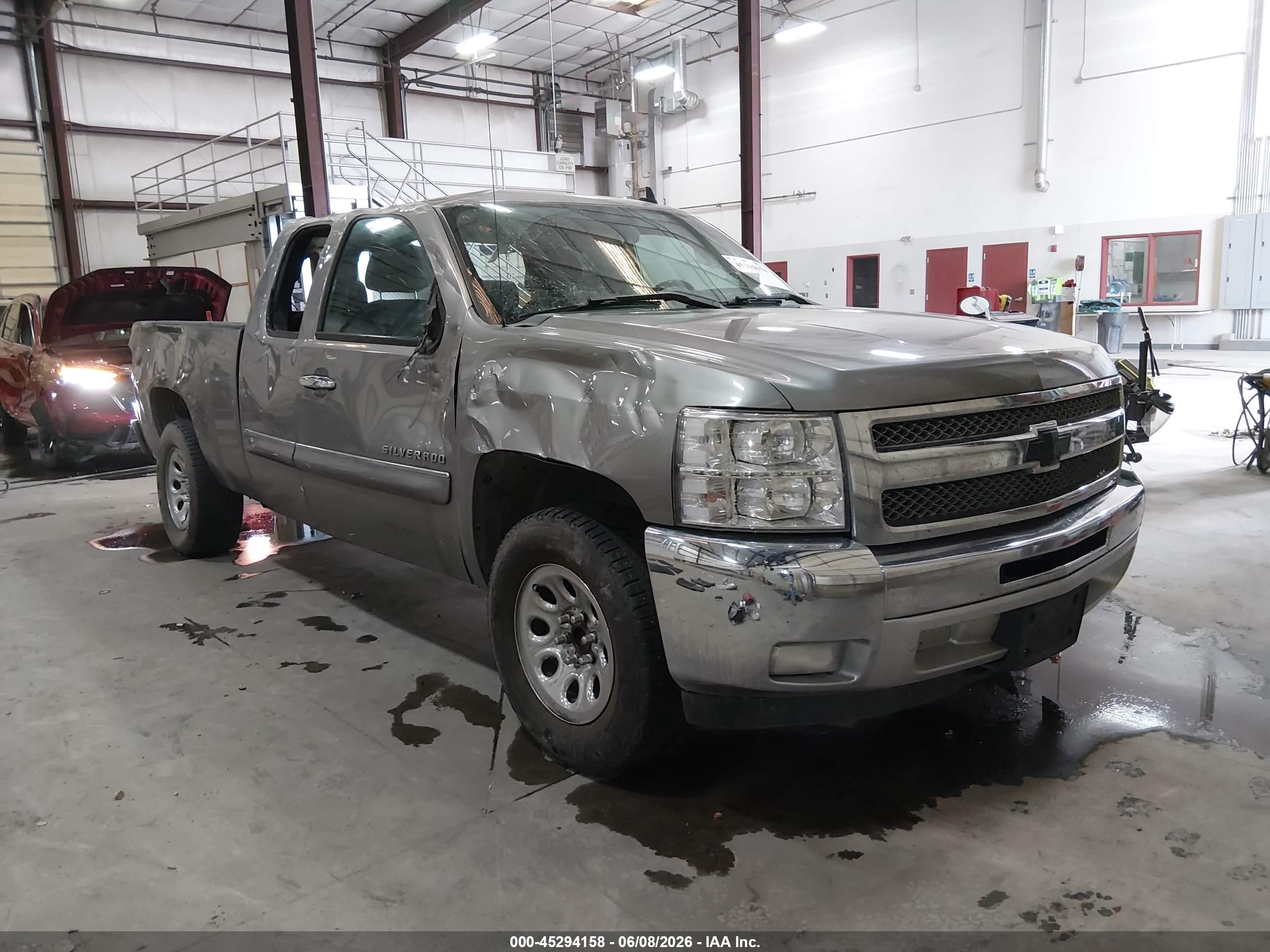 2013 Chevrolet Silverado 1500 Lt Silver vin: 1GCRCSE03DZ363414