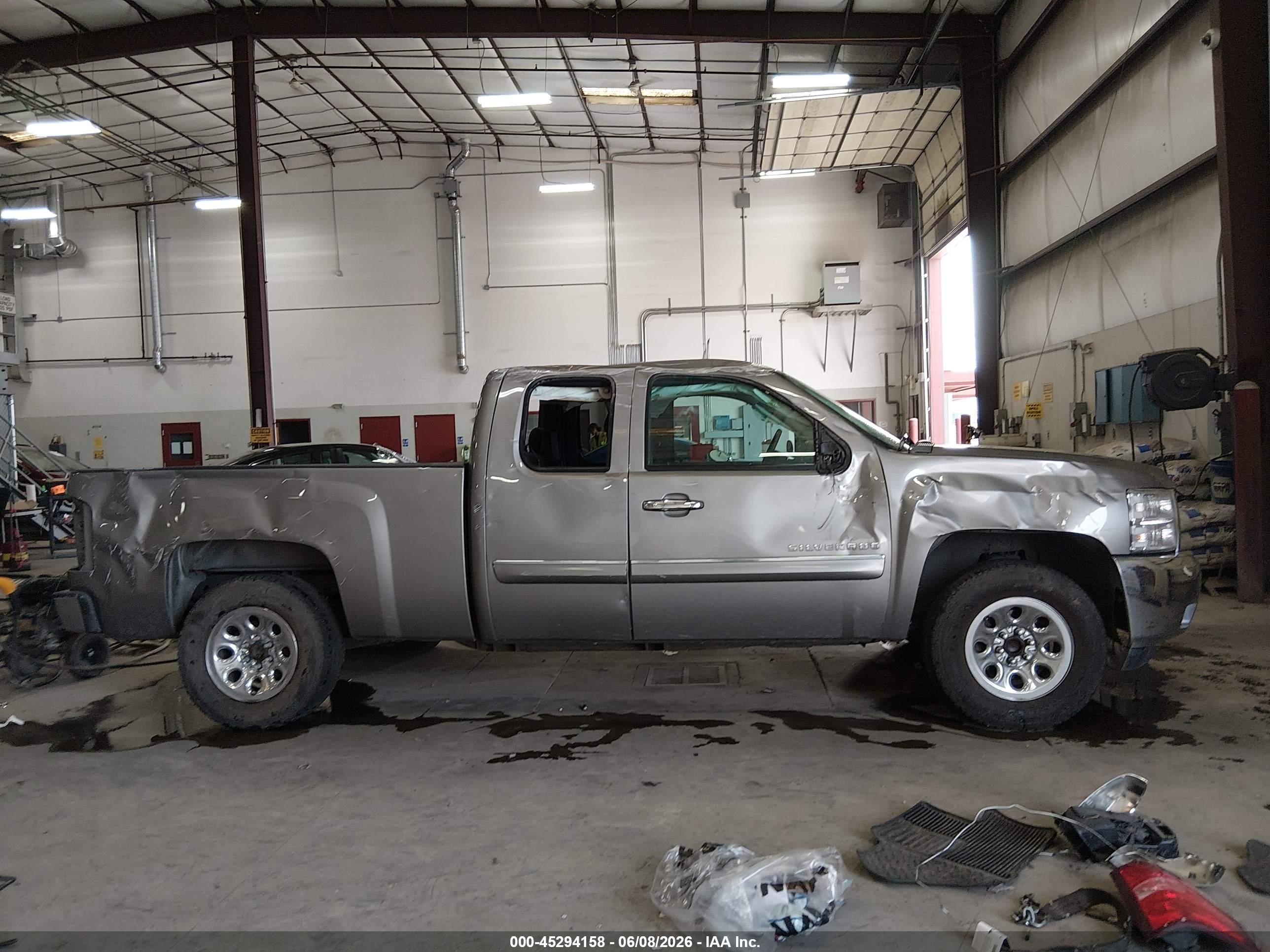 2013 Chevrolet Silverado 1500 Lt Silver vin: 1GCRCSE03DZ363414