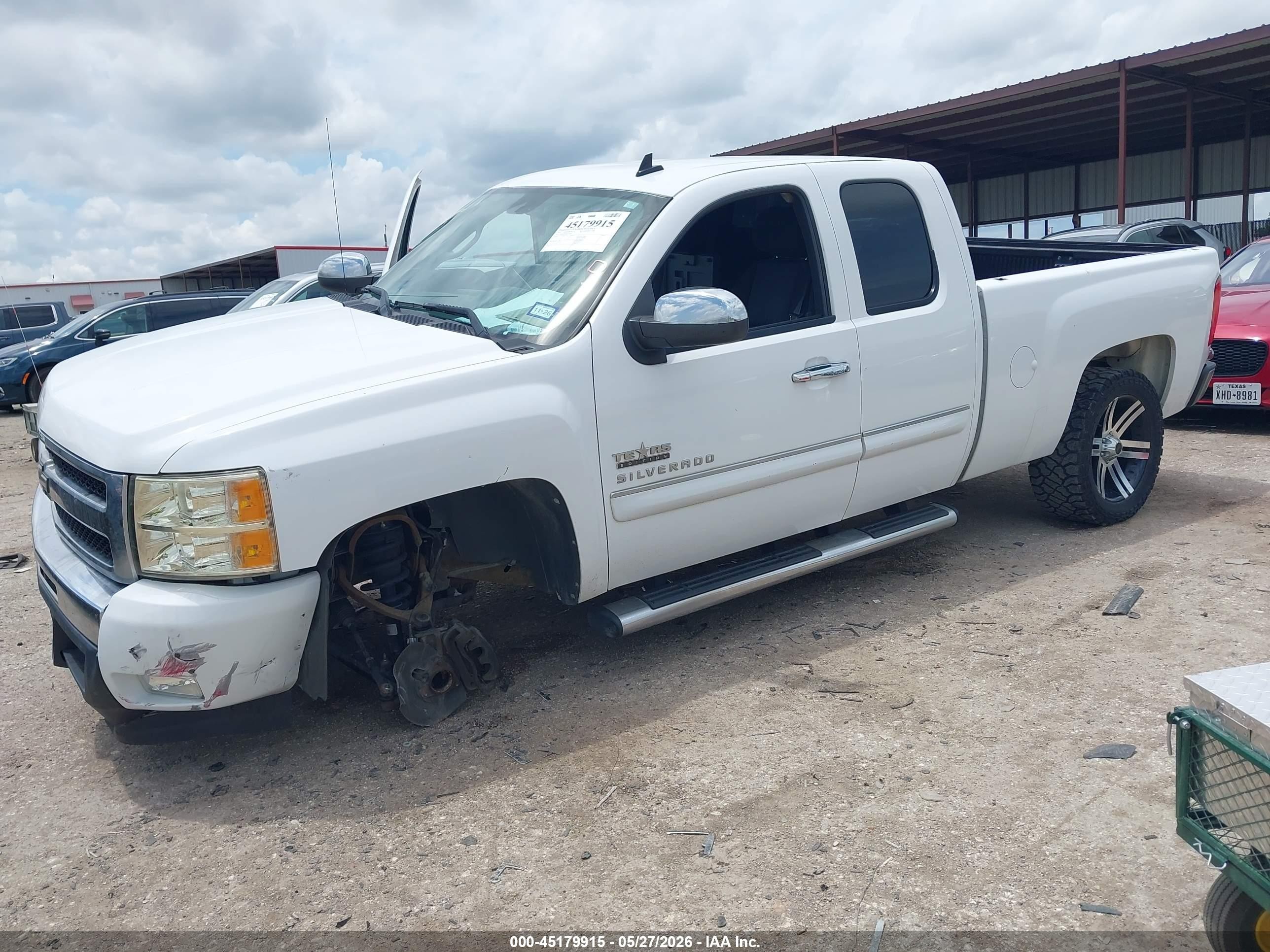 2011 Chevrolet Silverado 1500 Lt White vin: 1GCRCSE04BZ255963