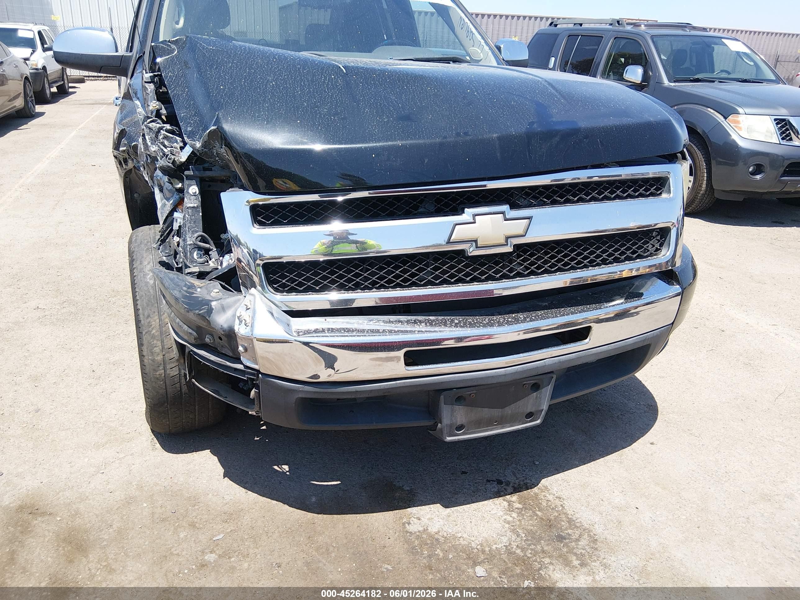 2011 Chevrolet Silverado 1500 Lt Черный vin: 1GCRCSE04BZ450381