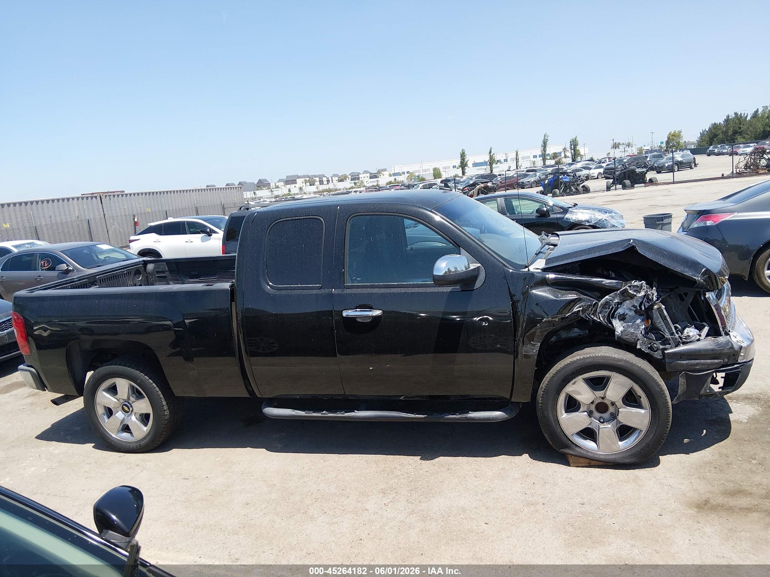 2011 Chevrolet Silverado 1500 Lt Черный vin: 1GCRCSE04BZ450381