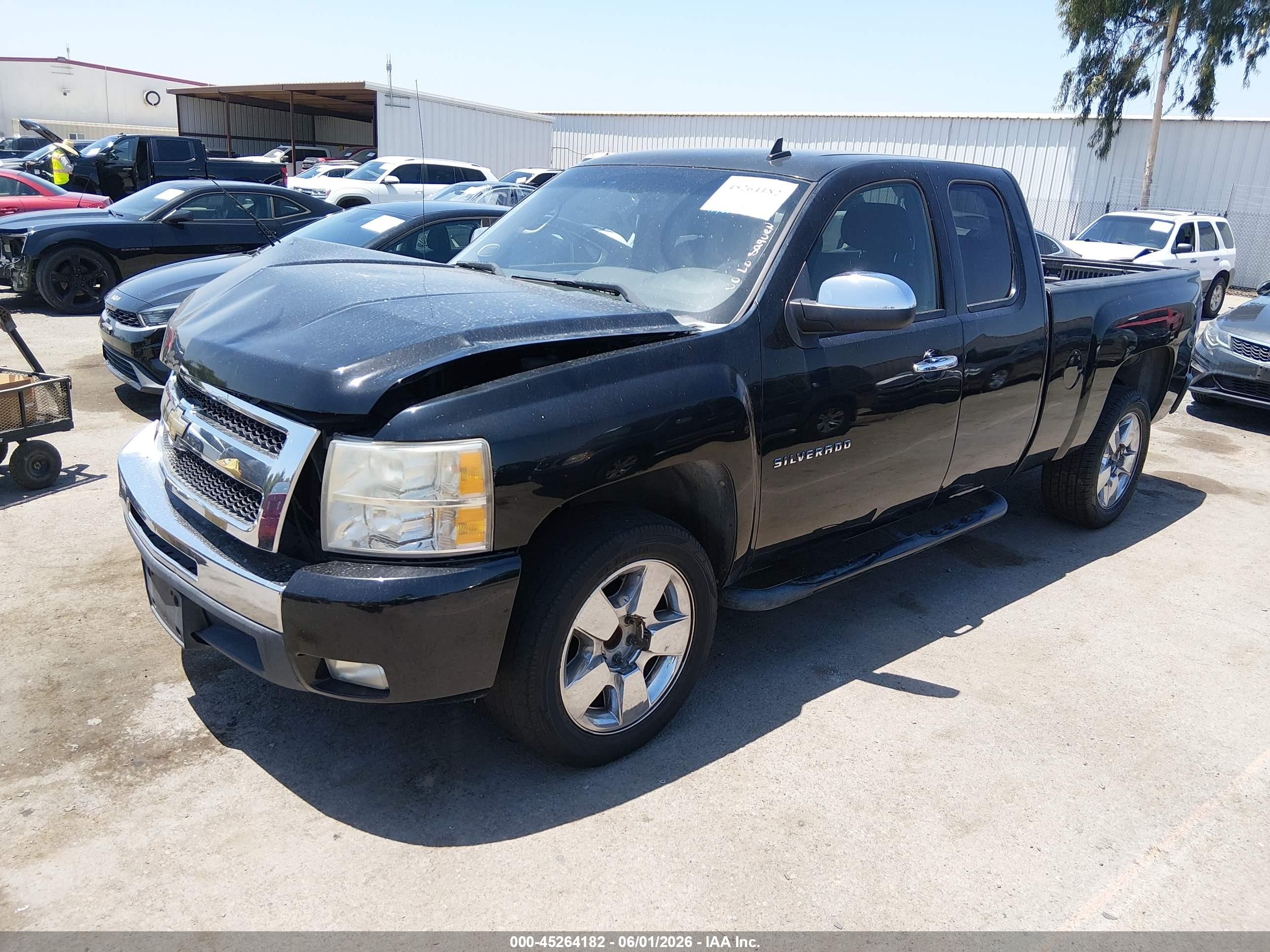 2011 Chevrolet Silverado 1500 Lt Черный vin: 1GCRCSE04BZ450381