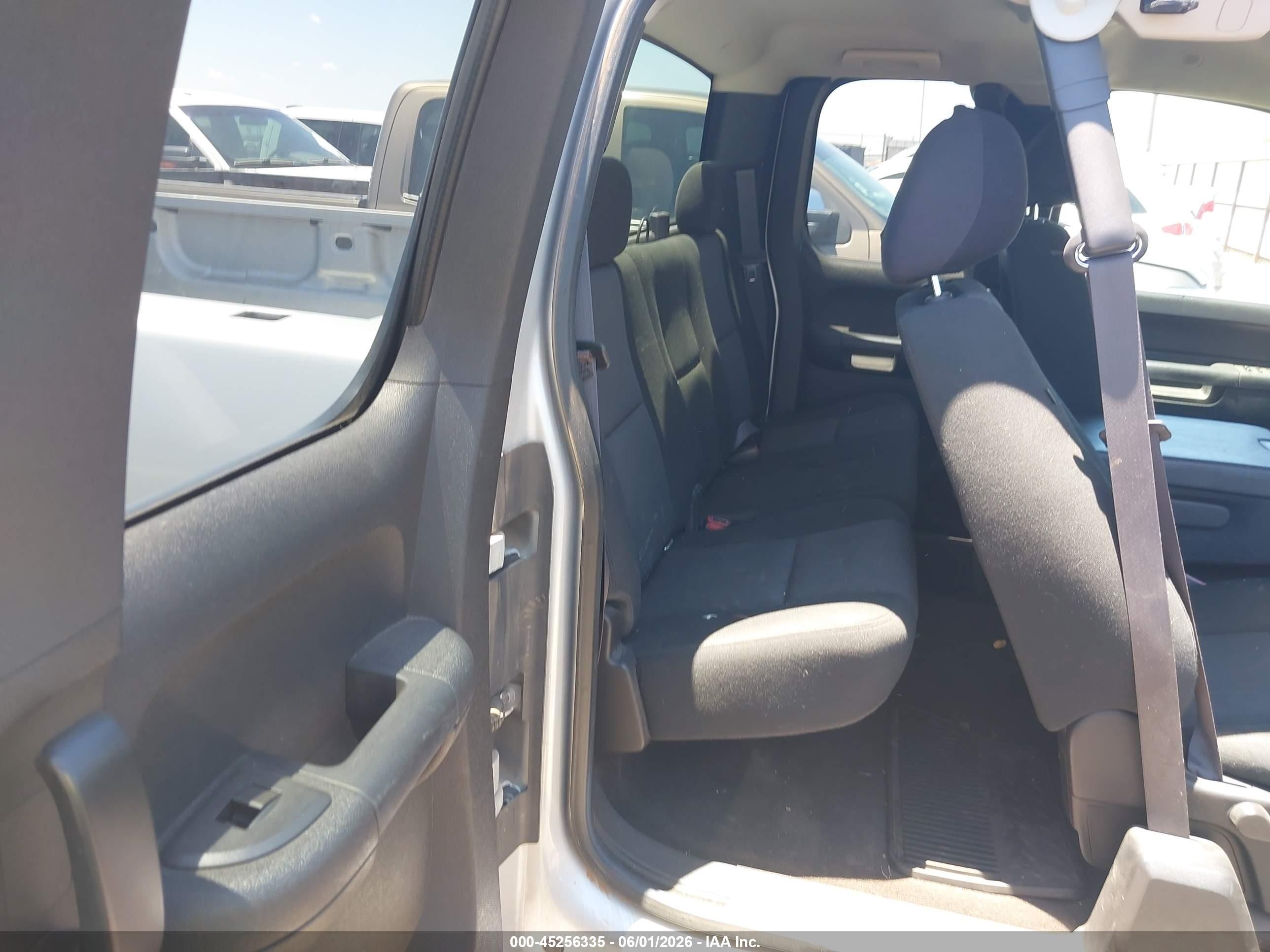 2012 Chevrolet Silverado 1500 Lt Silver vin: 1GCRCSE04CZ135243