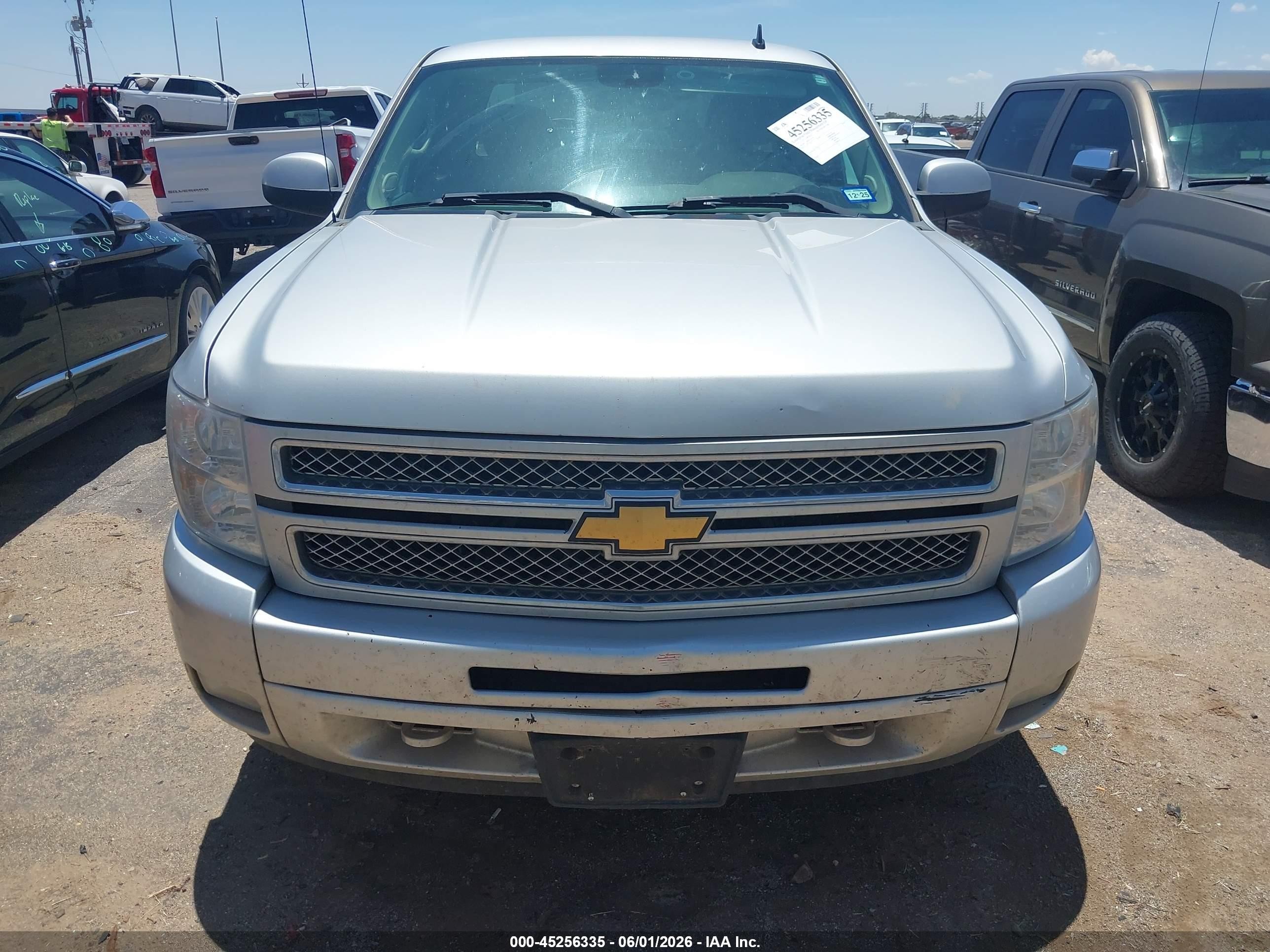 2012 Chevrolet Silverado 1500 Lt Silver vin: 1GCRCSE04CZ135243