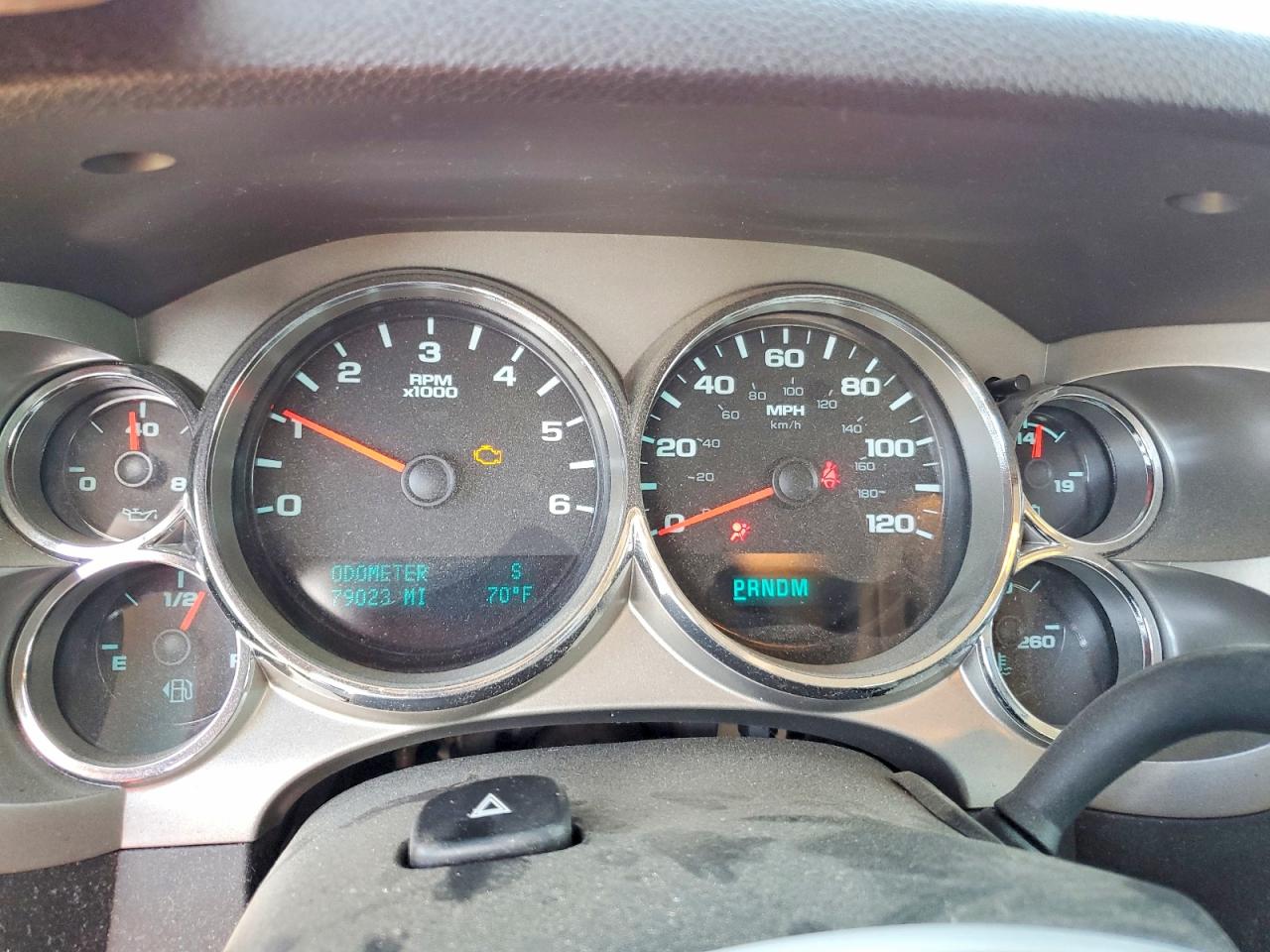 2013 Chevrolet Silverado Red vin: 1GCRCSE05DZ330687