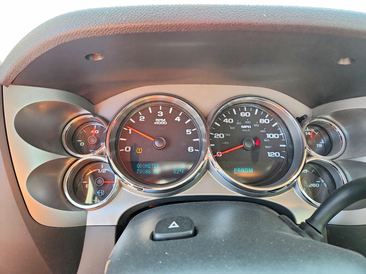 2011 Chevrolet Silverado C1500 Lt Серебряный vin: 1GCRCSE06BZ186581