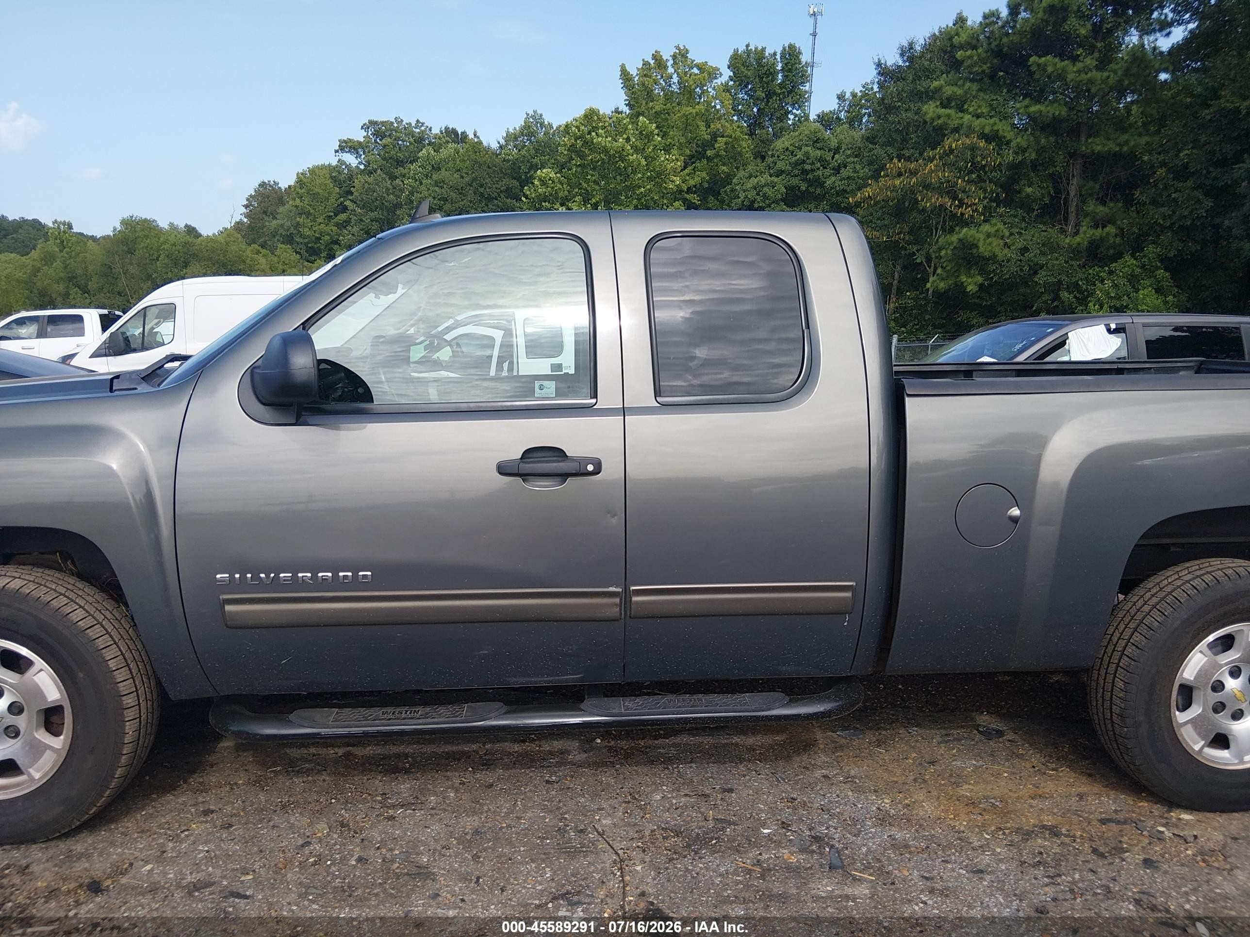 2011 Chevrolet Silverado 1500 Lt Серый vin: 1GCRCSE06BZ195006