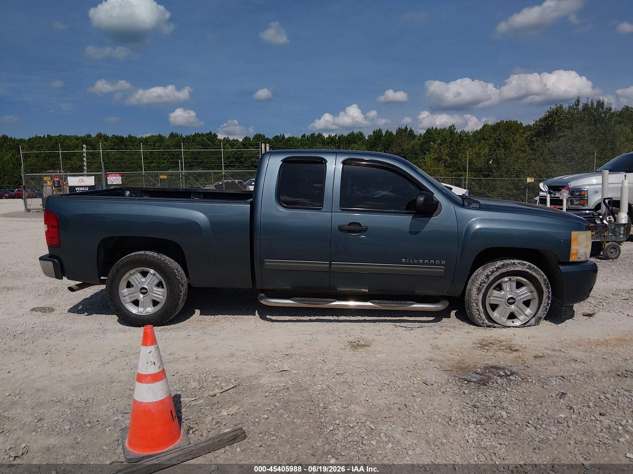 2011 Chevrolet Silverado 1500 Lt Blue vin: 1GCRCSE07BZ430397