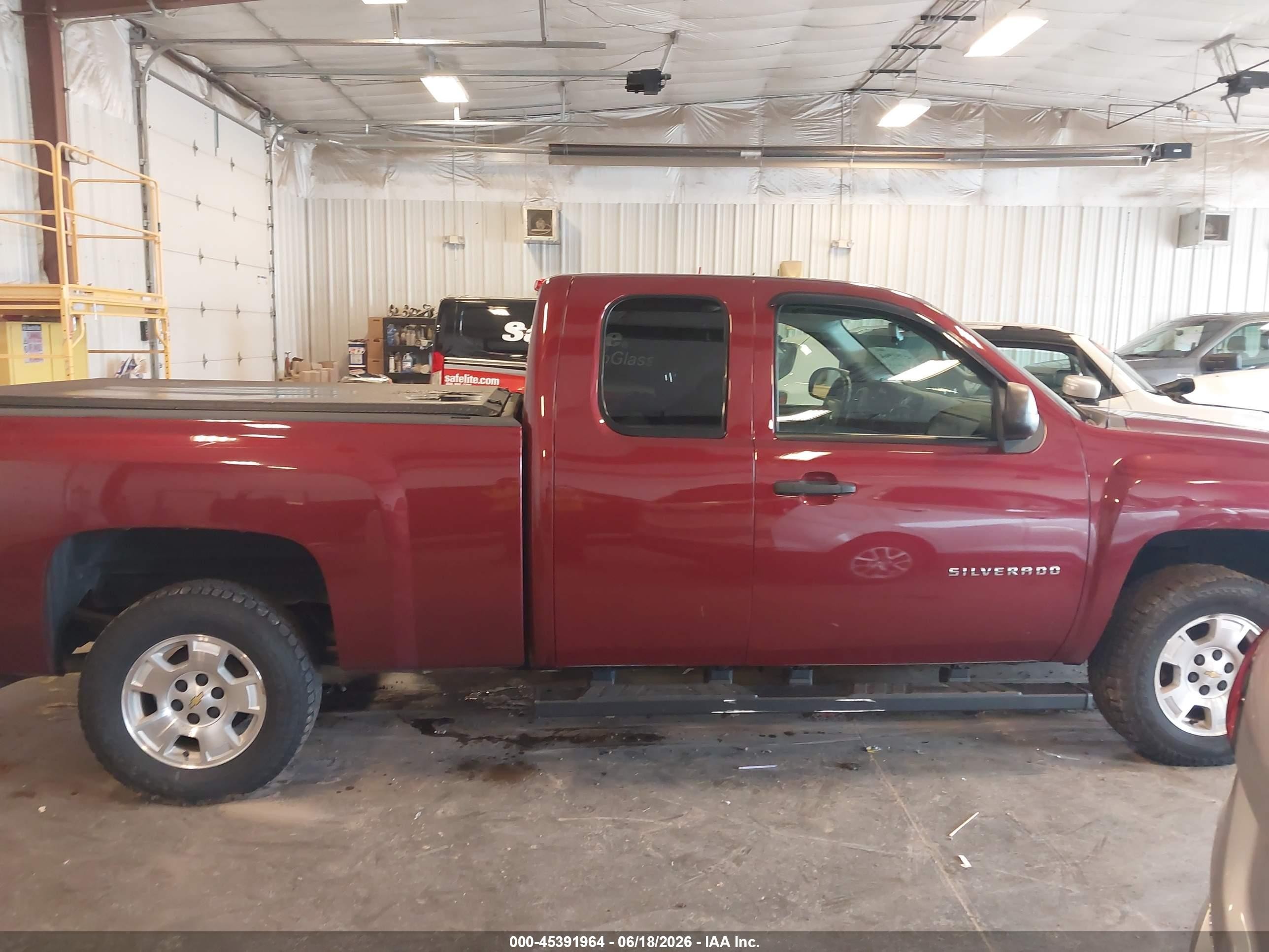 2013 Chevrolet Silverado 1500 Lt Red vin: 1GCRCSE09DZ380007
