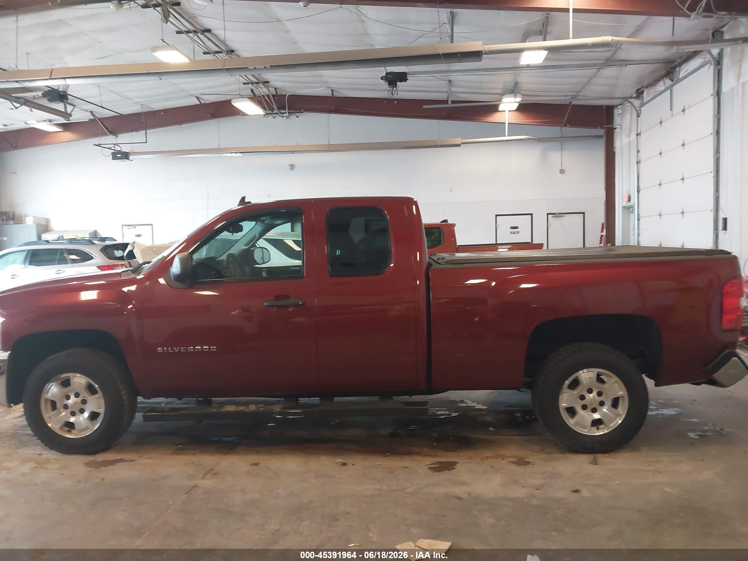 2013 Chevrolet Silverado 1500 Lt Red vin: 1GCRCSE09DZ380007