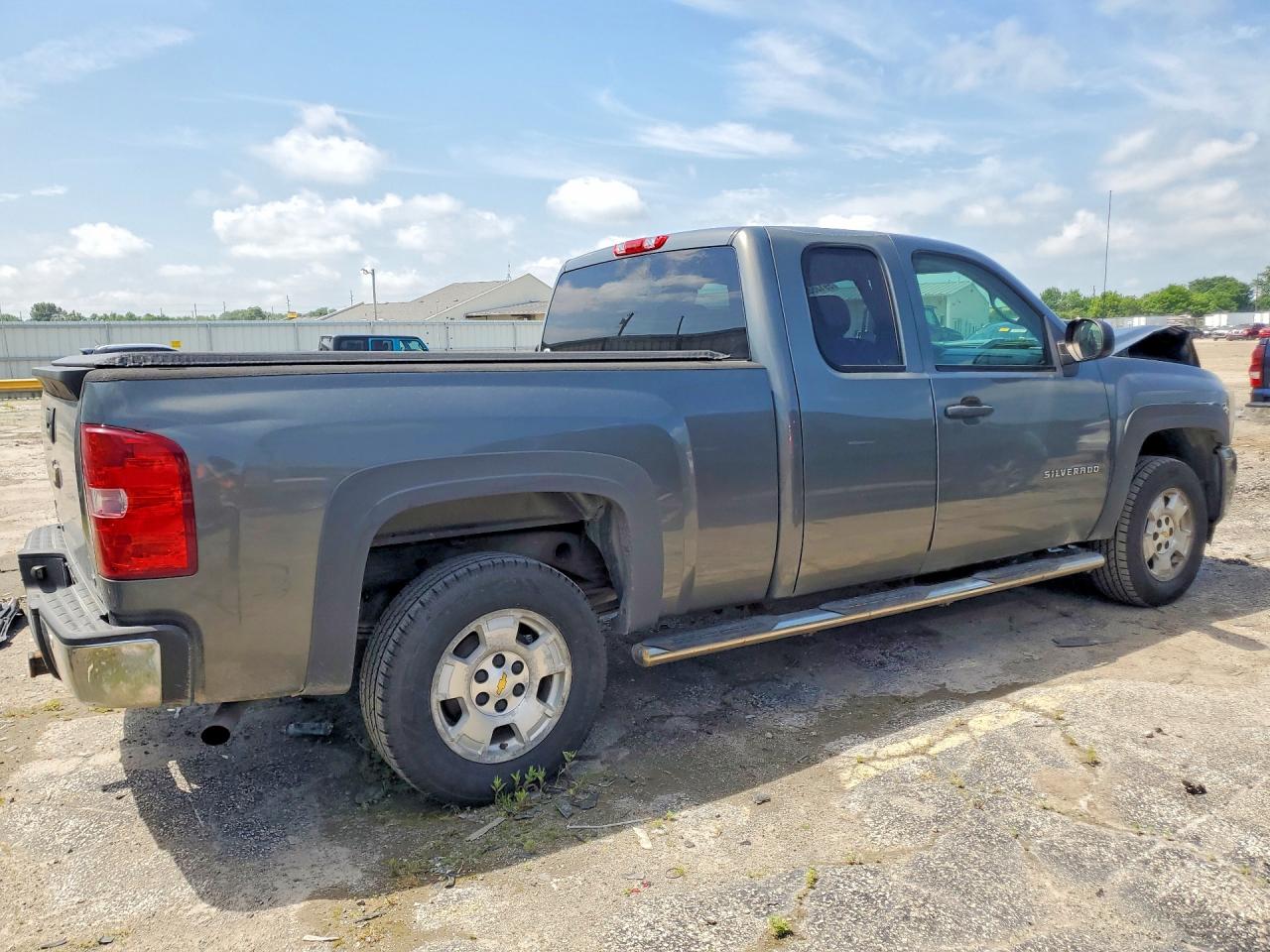 2011 Chevrolet Silverado C1500 Lt Charcoal vin: 1GCRCSE0XBZ155897