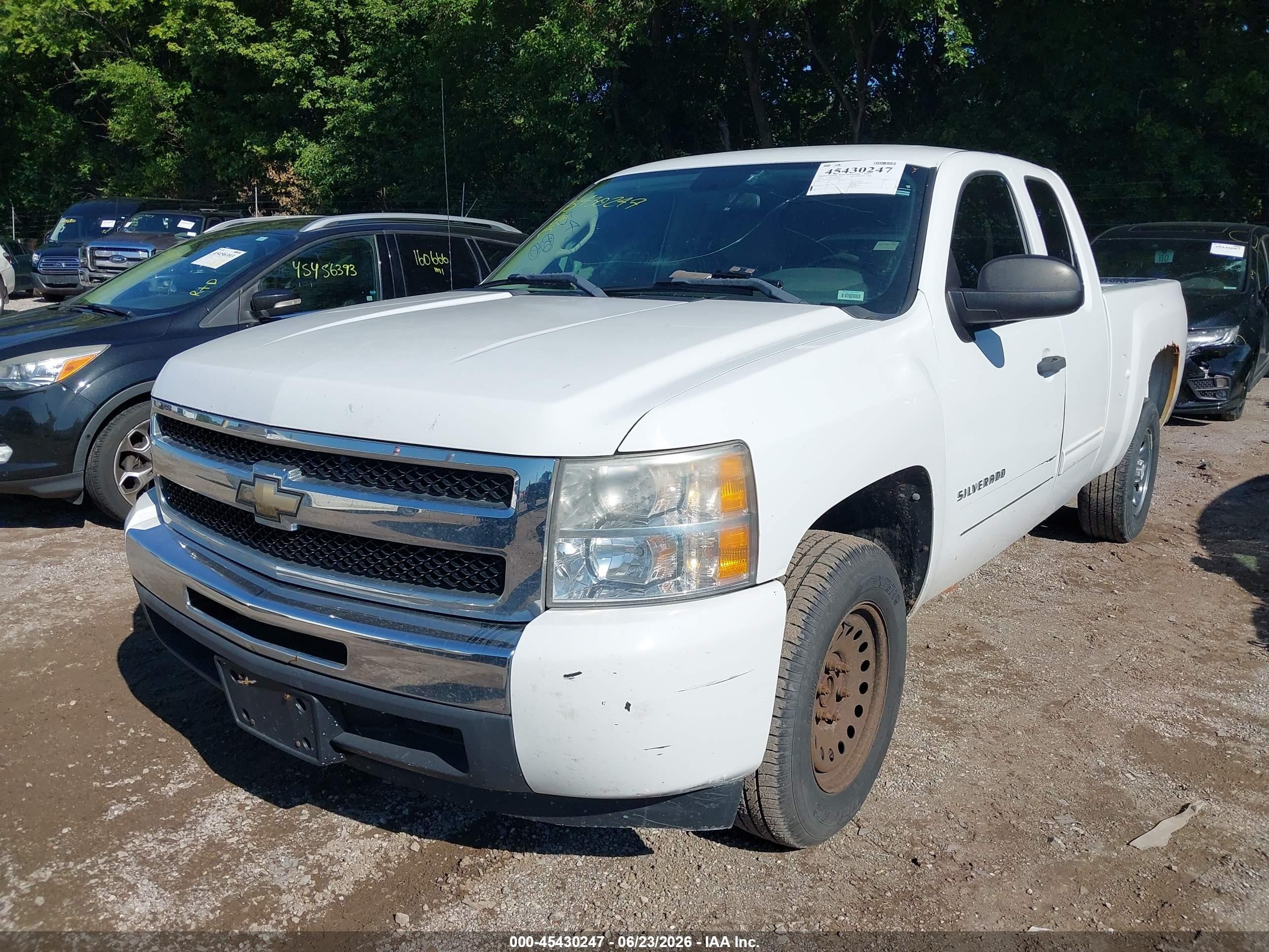 2011 Chevrolet Silverado 1500 Lt White vin: 1GCRCSEA4BZ327558