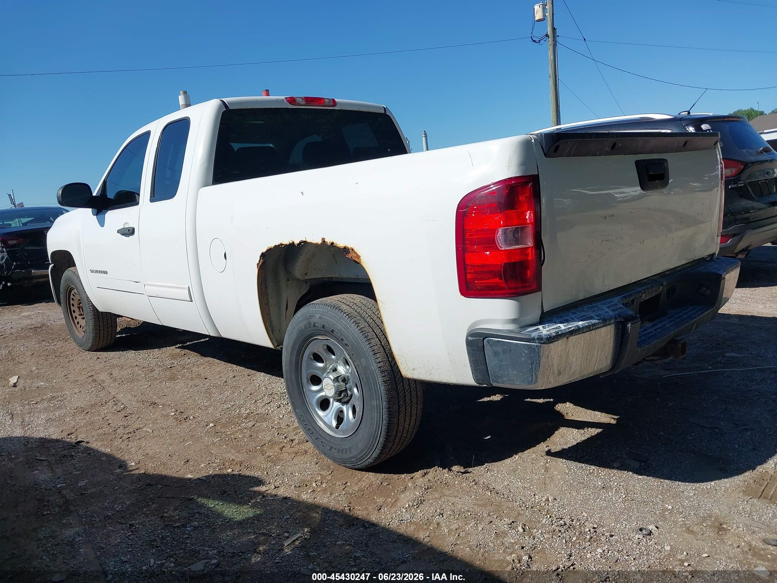 2011 Chevrolet Silverado 1500 Lt White vin: 1GCRCSEA4BZ327558