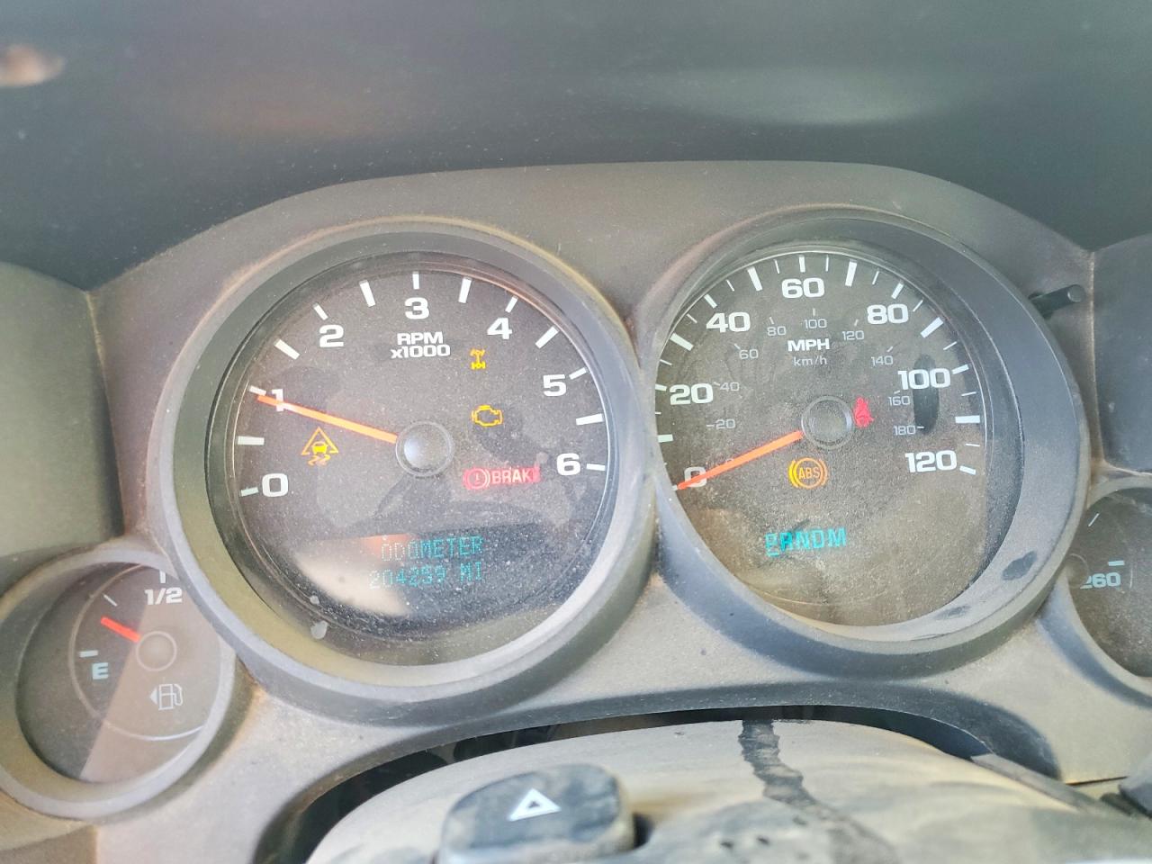 2011 Chevrolet Silverado K1500 Серебряный vin: 1GCRKPE01BZ228199