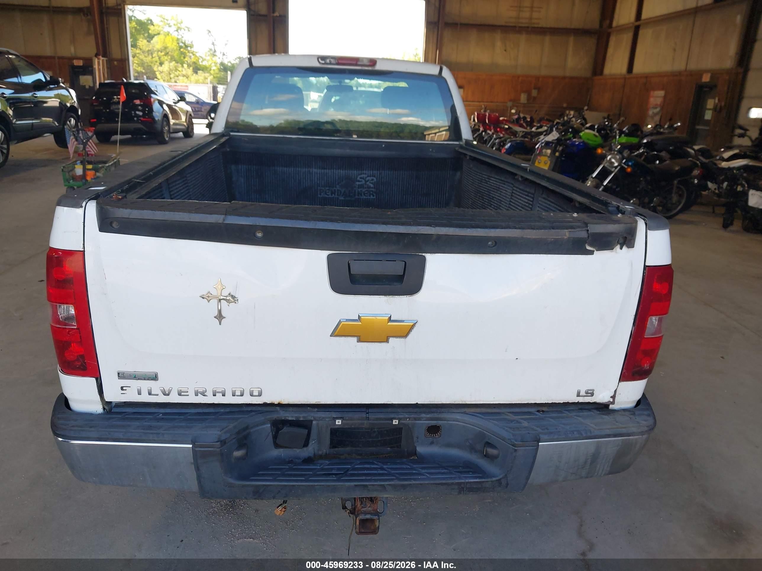 2012 Chevrolet Silverado 1500 Work Truck White vin: 1GCRKPE07CZ244540