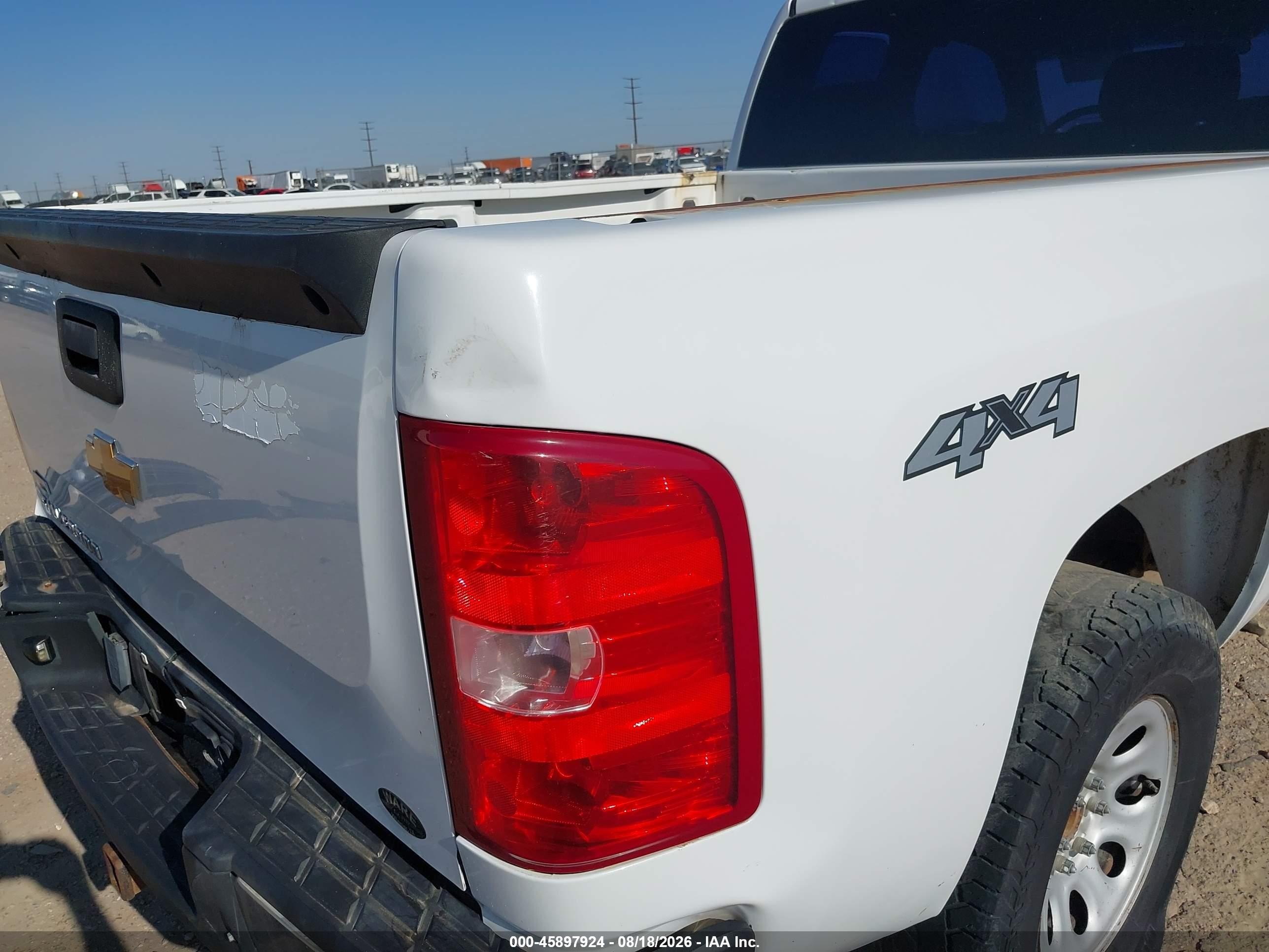 2012 Chevrolet Silverado 1500 Work Truck White vin: 1GCRKPE71CZ155978