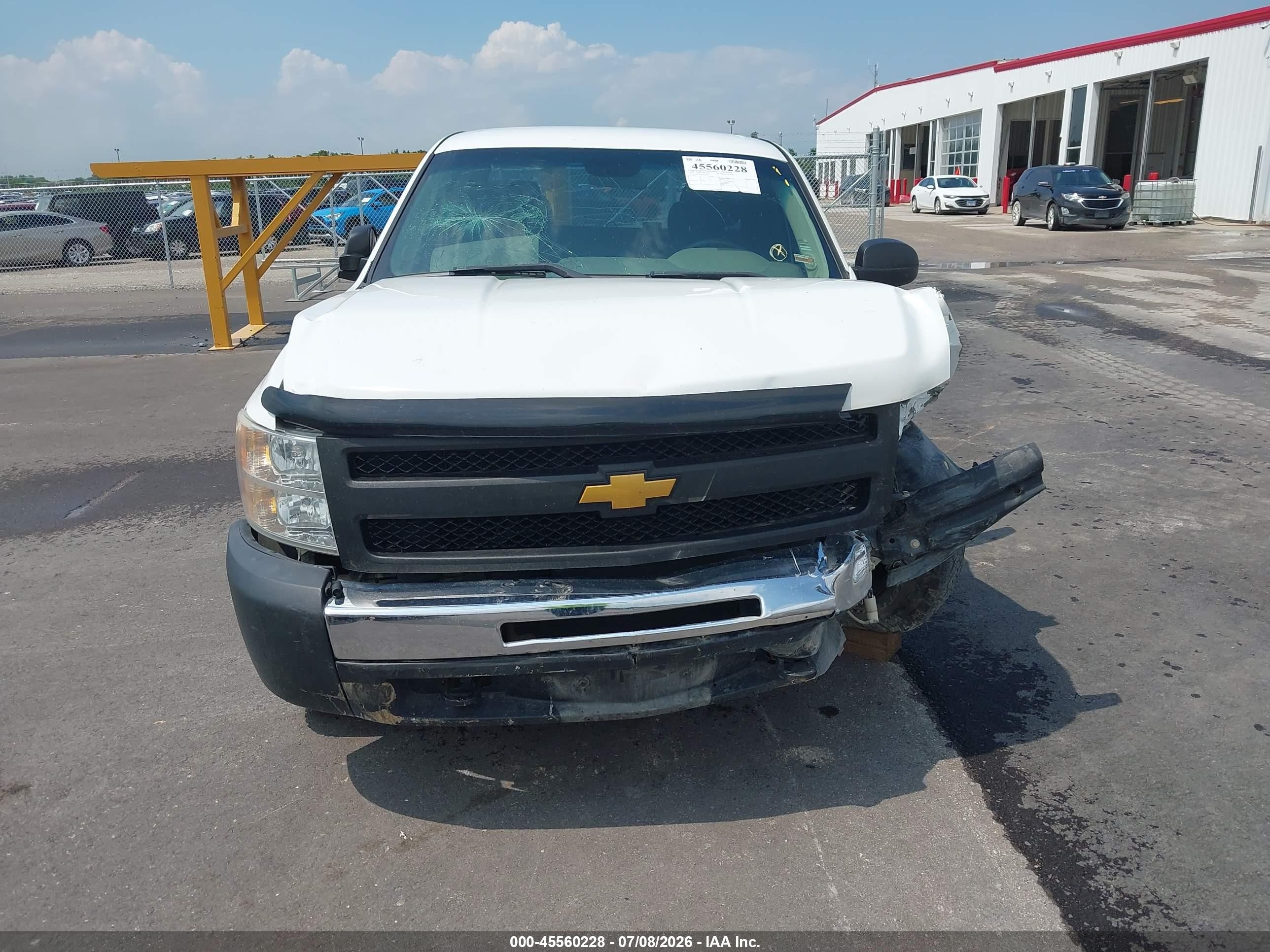 2013 Chevrolet Silverado 1500 Work Truck White vin: 1GCRKPEA0DZ210949