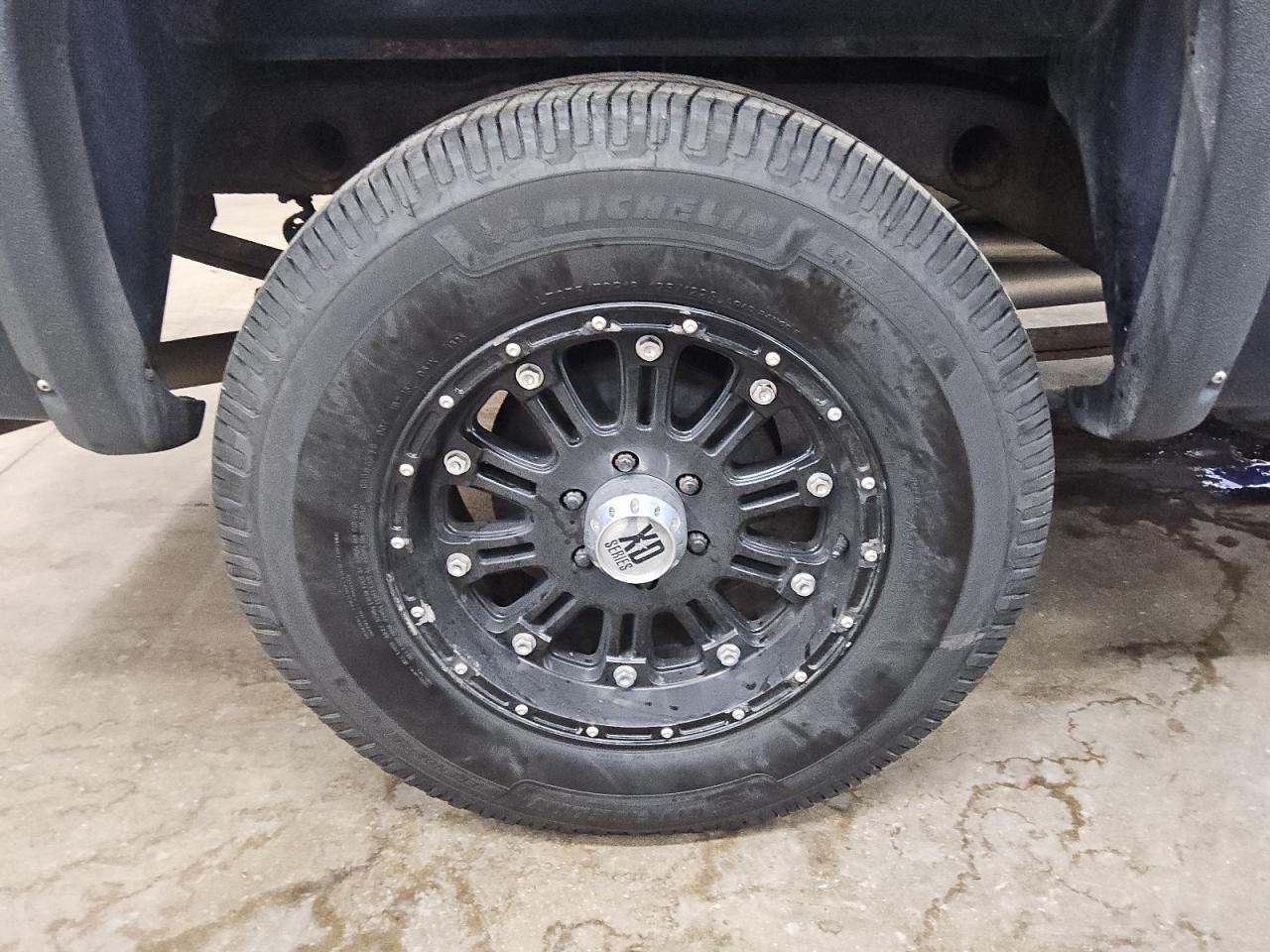 2011 Chevrolet Silverado K1500 Blue vin: 1GCRKPEA6BZ210936 Damage: Right Rear Wheel, Curb Rash, 2 To 3 Inches