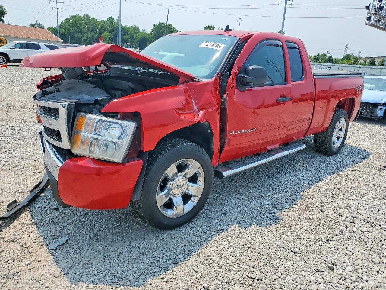 2011 Chevrolet Silverado K1500 Ls Red vin: 1GCRKREA2BZ459942