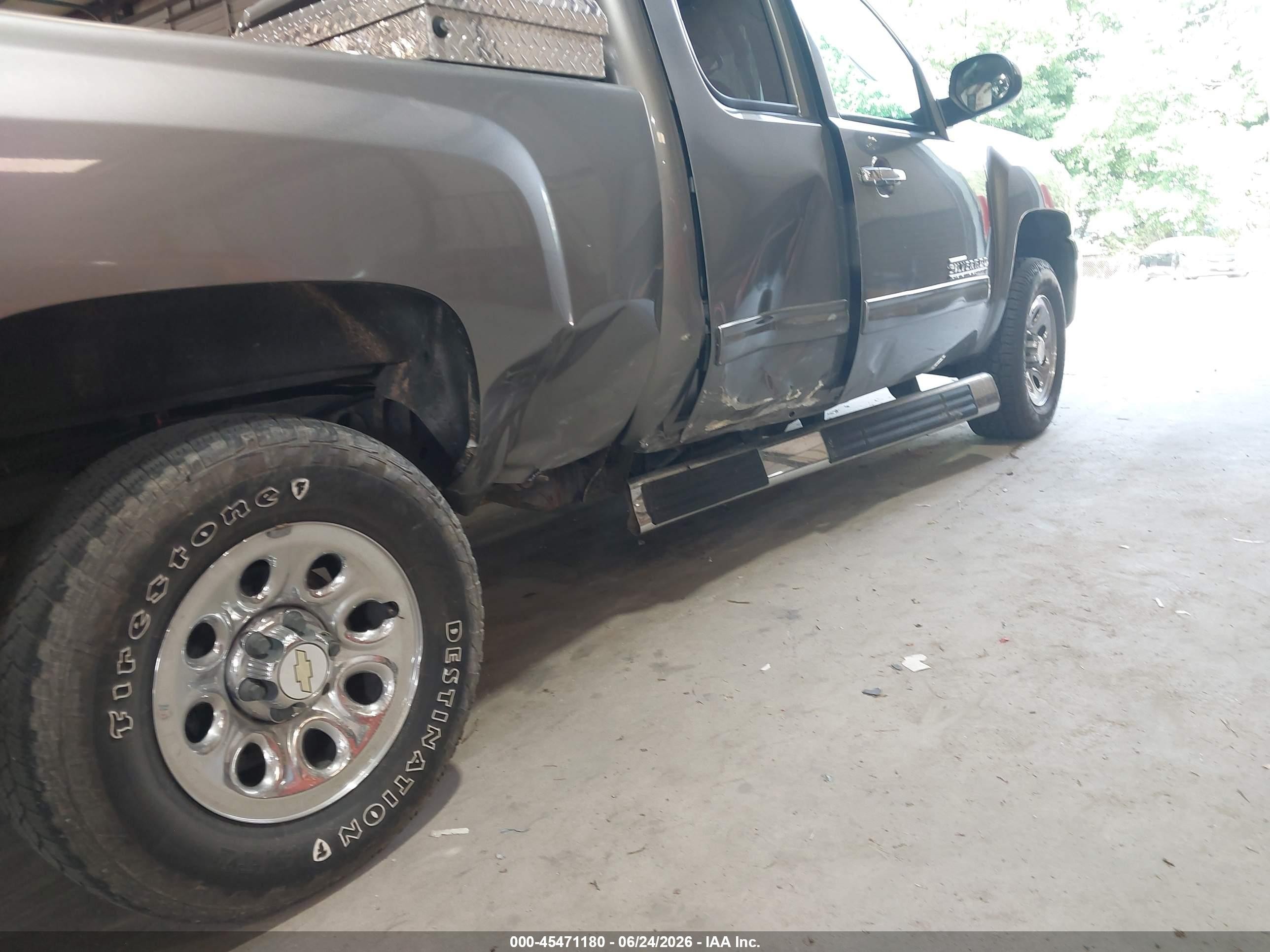 2012 Chevrolet Silverado 1500 Ls Pewter vin: 1GCRKREA7CZ229864