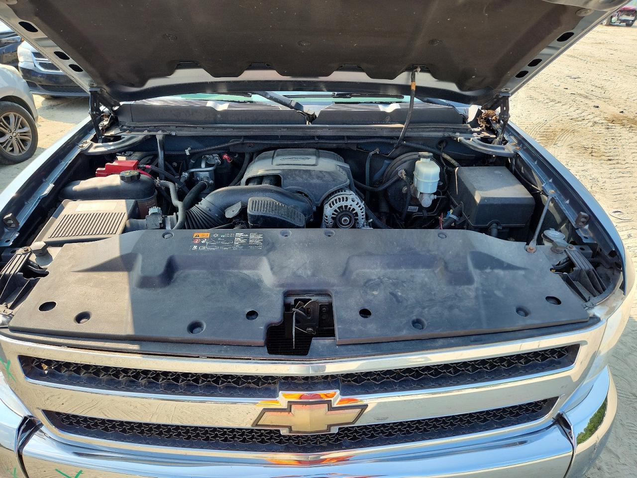 2011 Chevrolet Silverado K1500 Ls Teal vin: 1GCRKREA8BZ331141